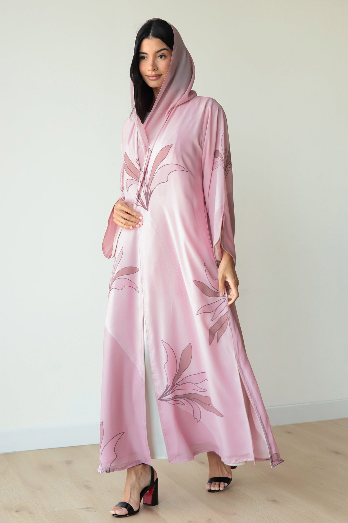 Basic Floral Piping (Pink Abaya) - BasicAbaya