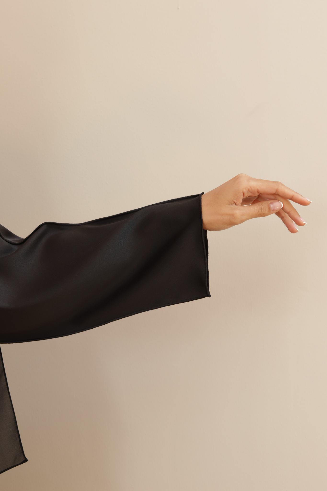 Basic Reversible (Black Abaya) - BasicAbaya