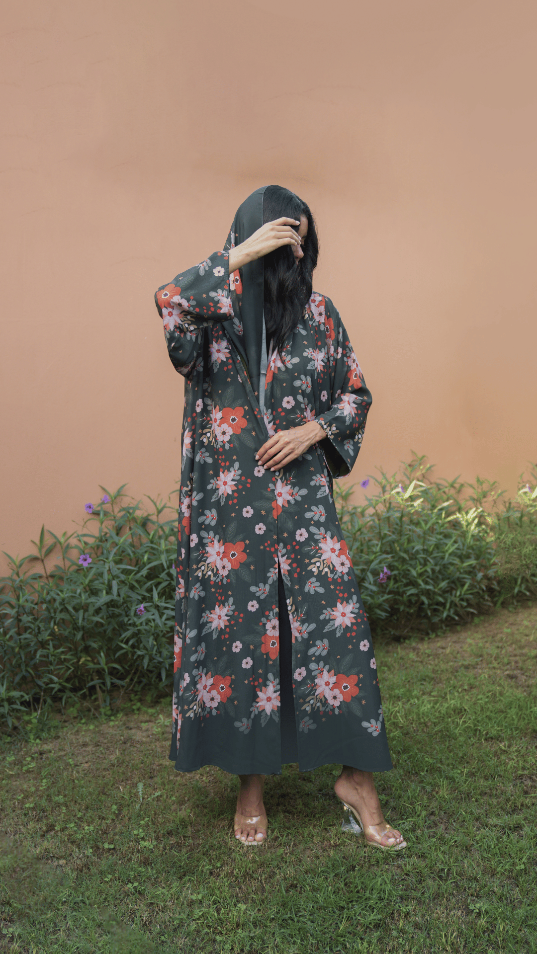Basic Flowers (Orange Abaya)