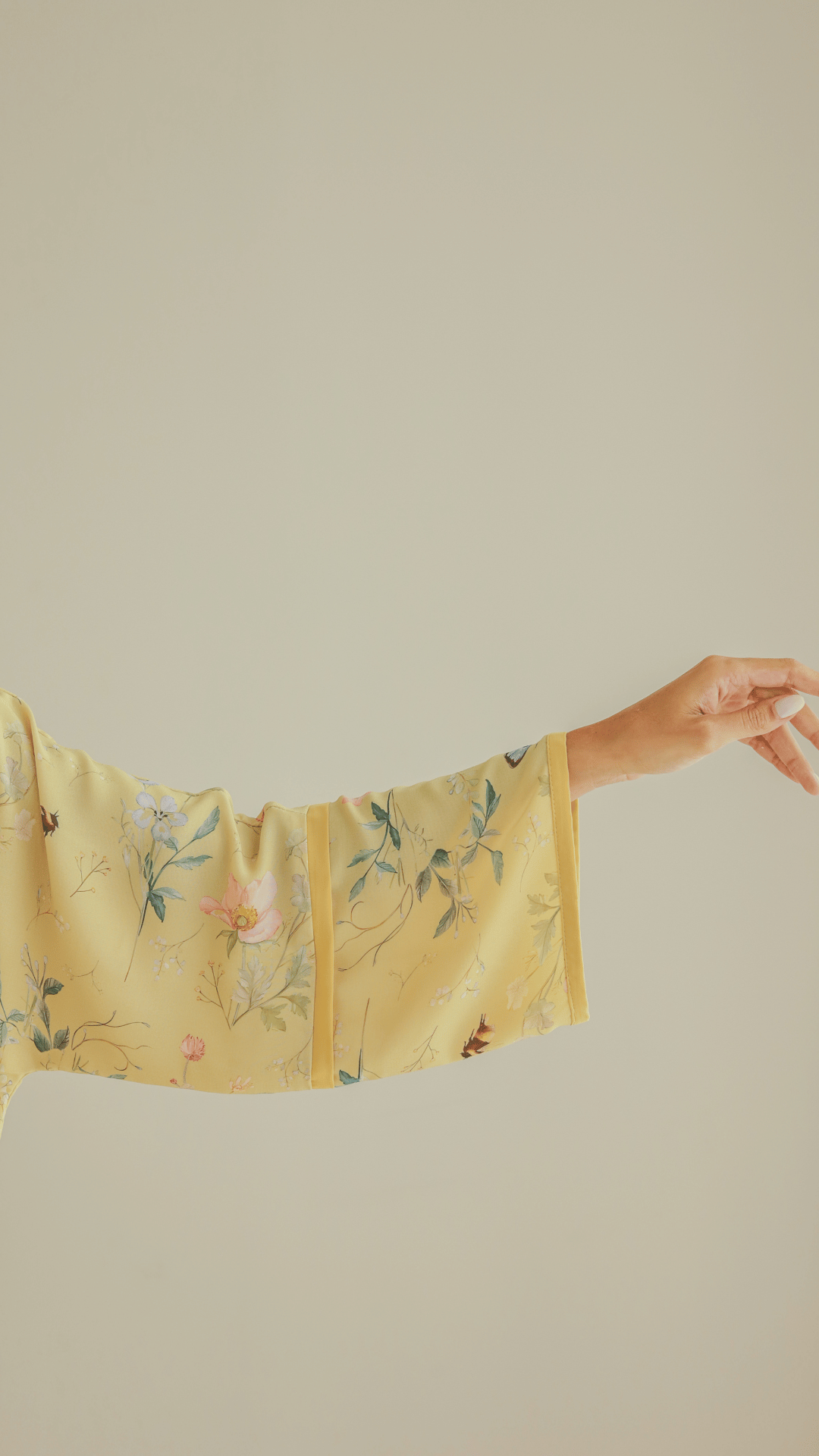 Basic Flowers (Yellow Abaya) - BasicAbaya