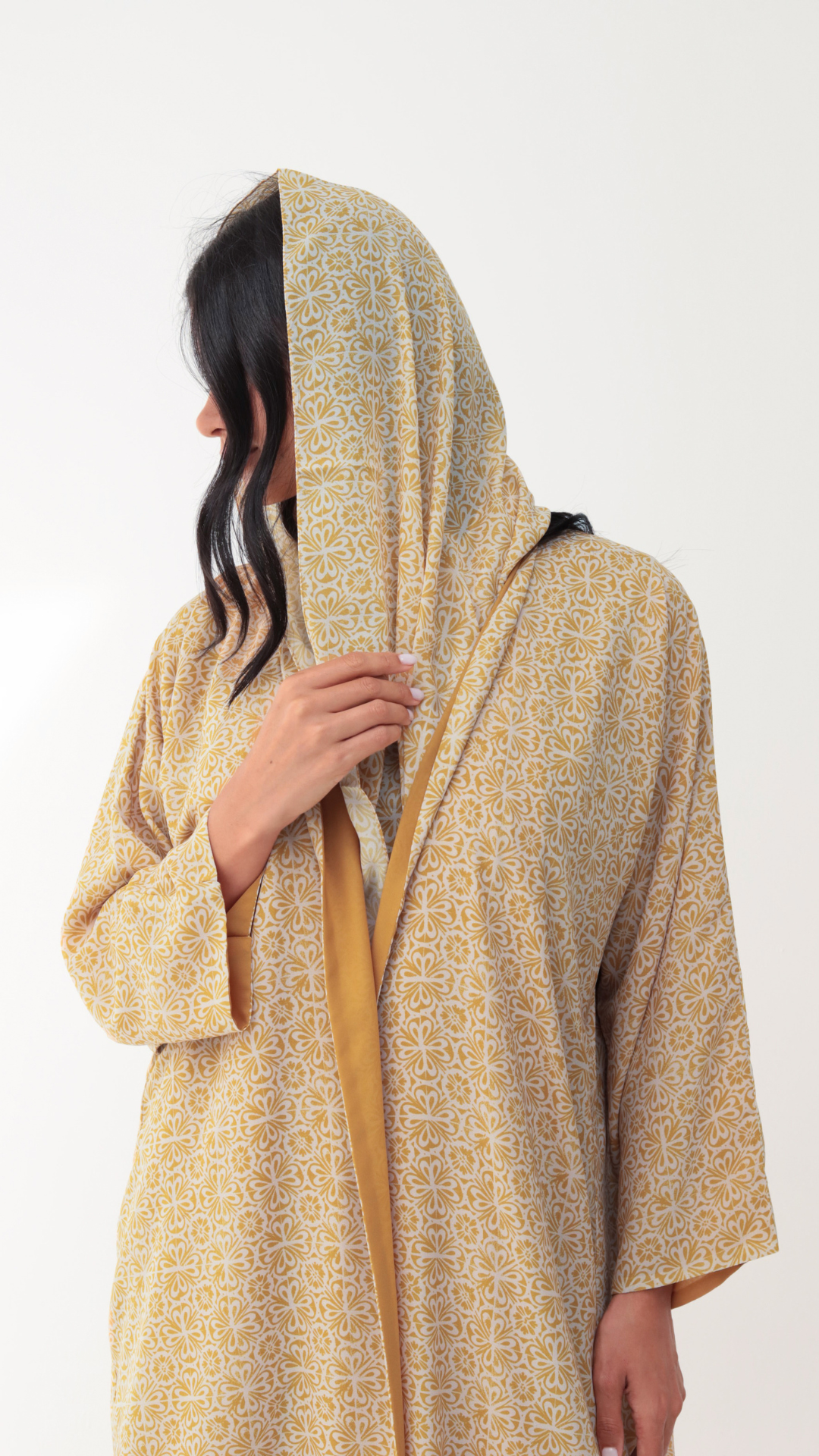 Basic Arabic Prints Reversible ( Yellow Abaya)