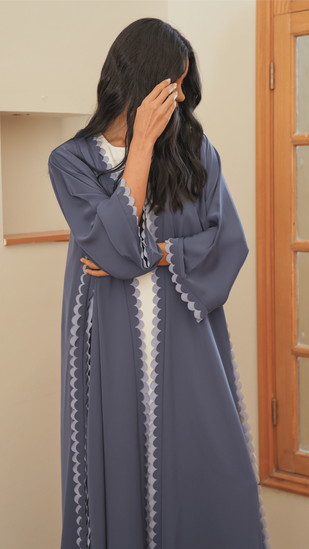 Basic Circles (Grey Abaya) - BasicAbaya