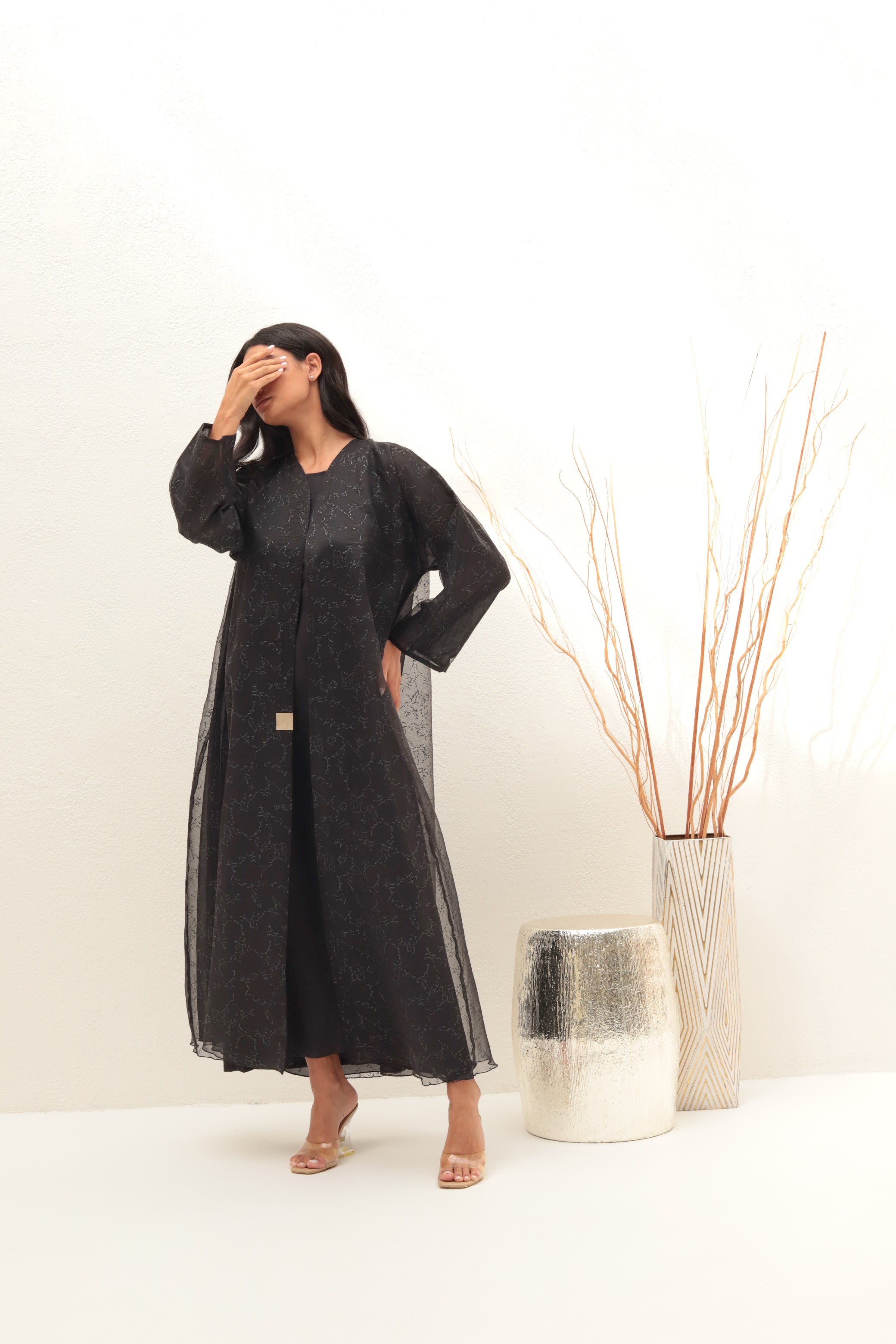 Basic Shiny Touch ( Black Abaya)