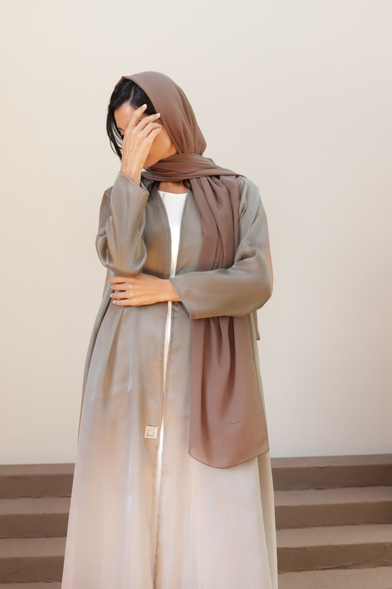 Basic Ombré (Army Brown Abaya) - BasicAbaya