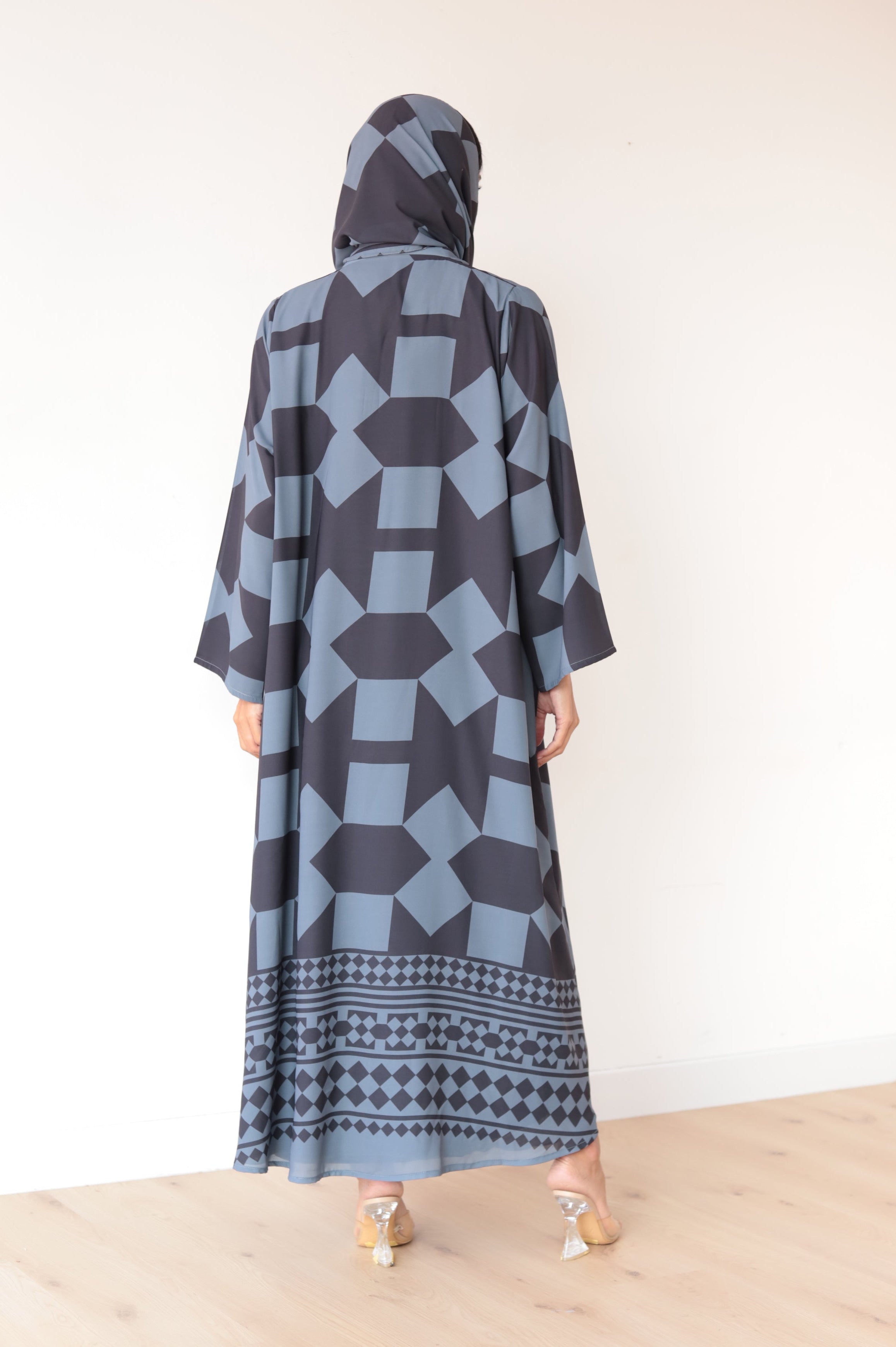 Basic Shapes (Bluish Grey Abaya)