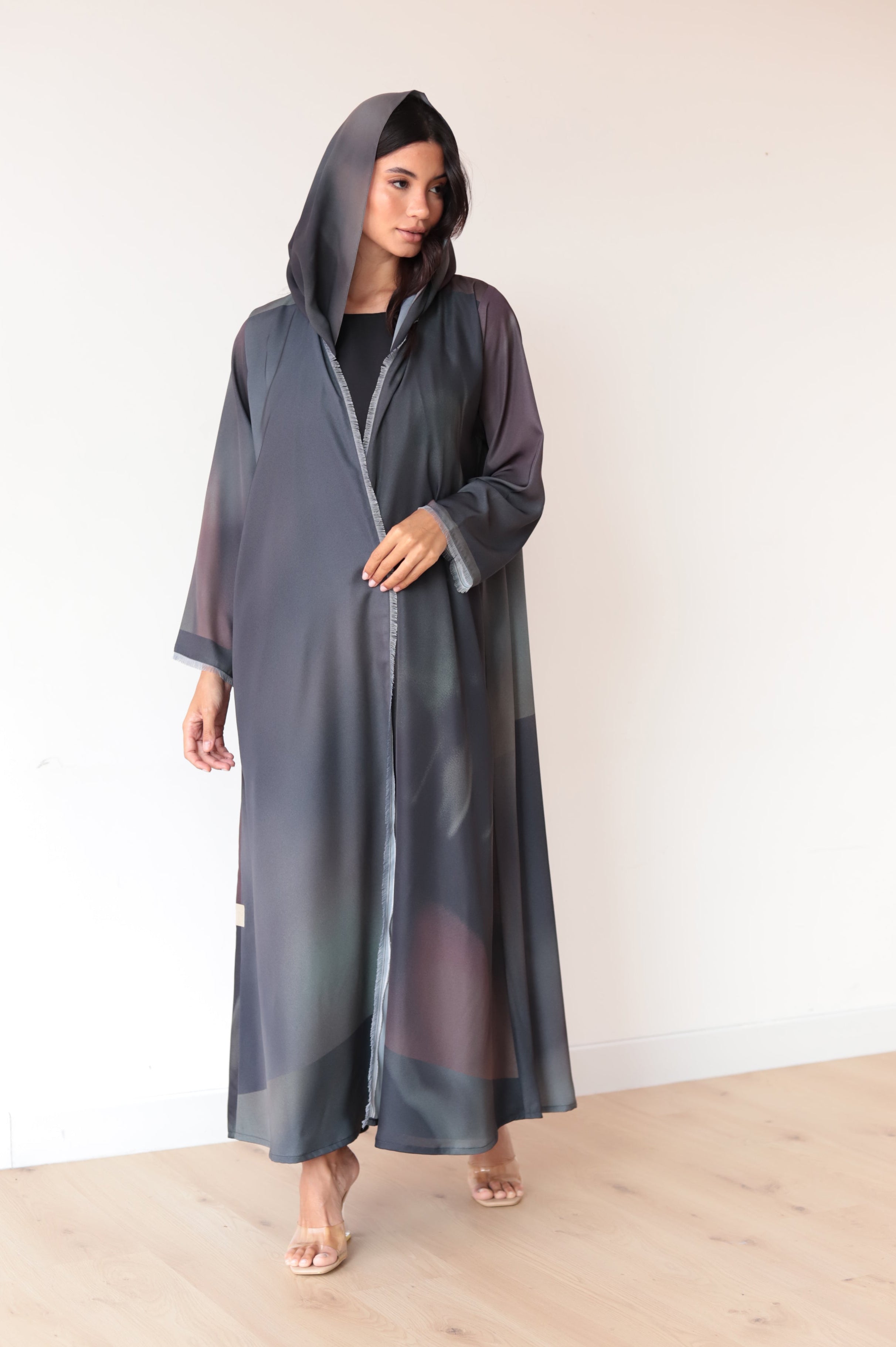 Basic Aurora (Black Abaya)