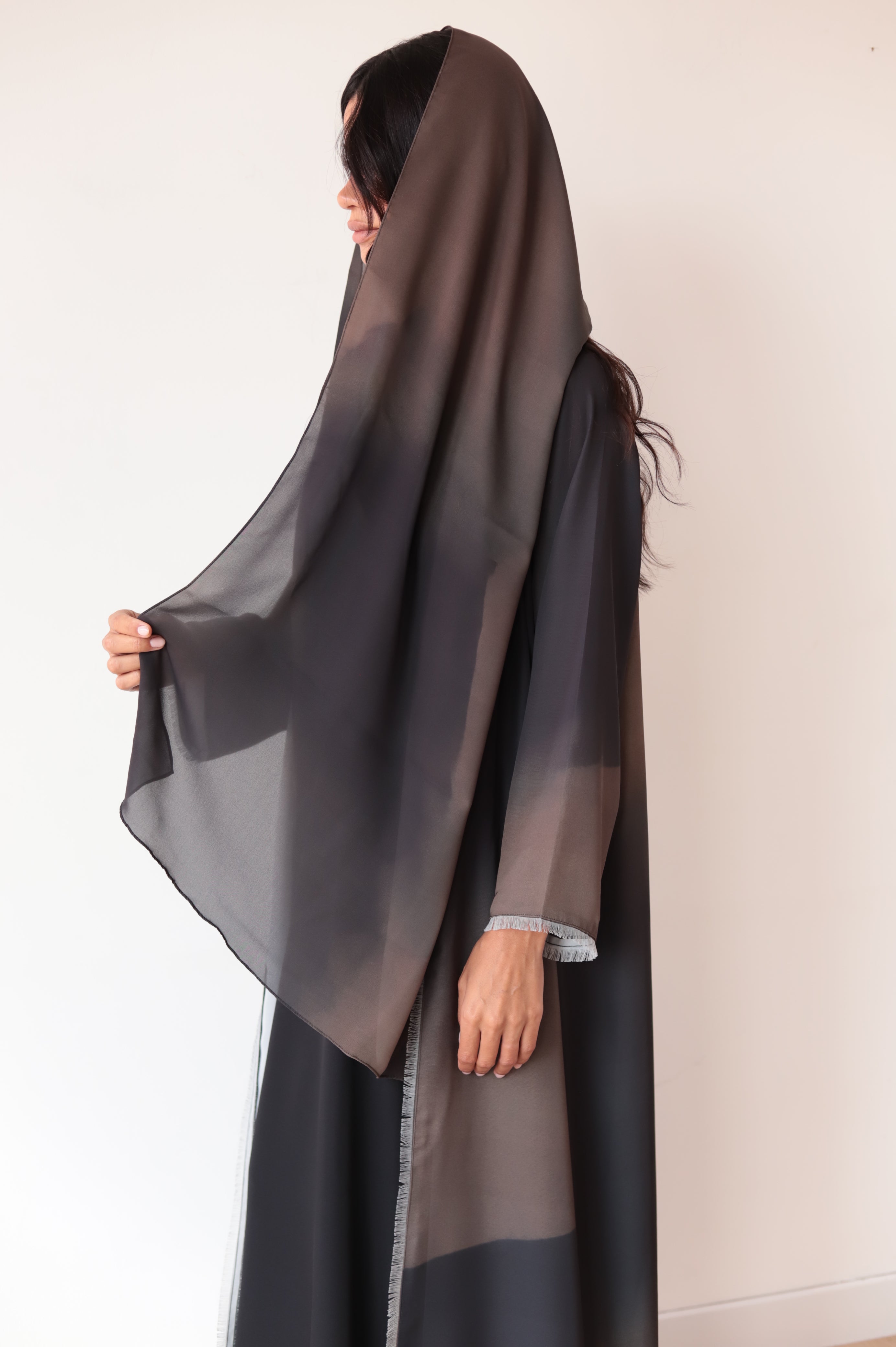 Basic Aurora (Brown Abaya)