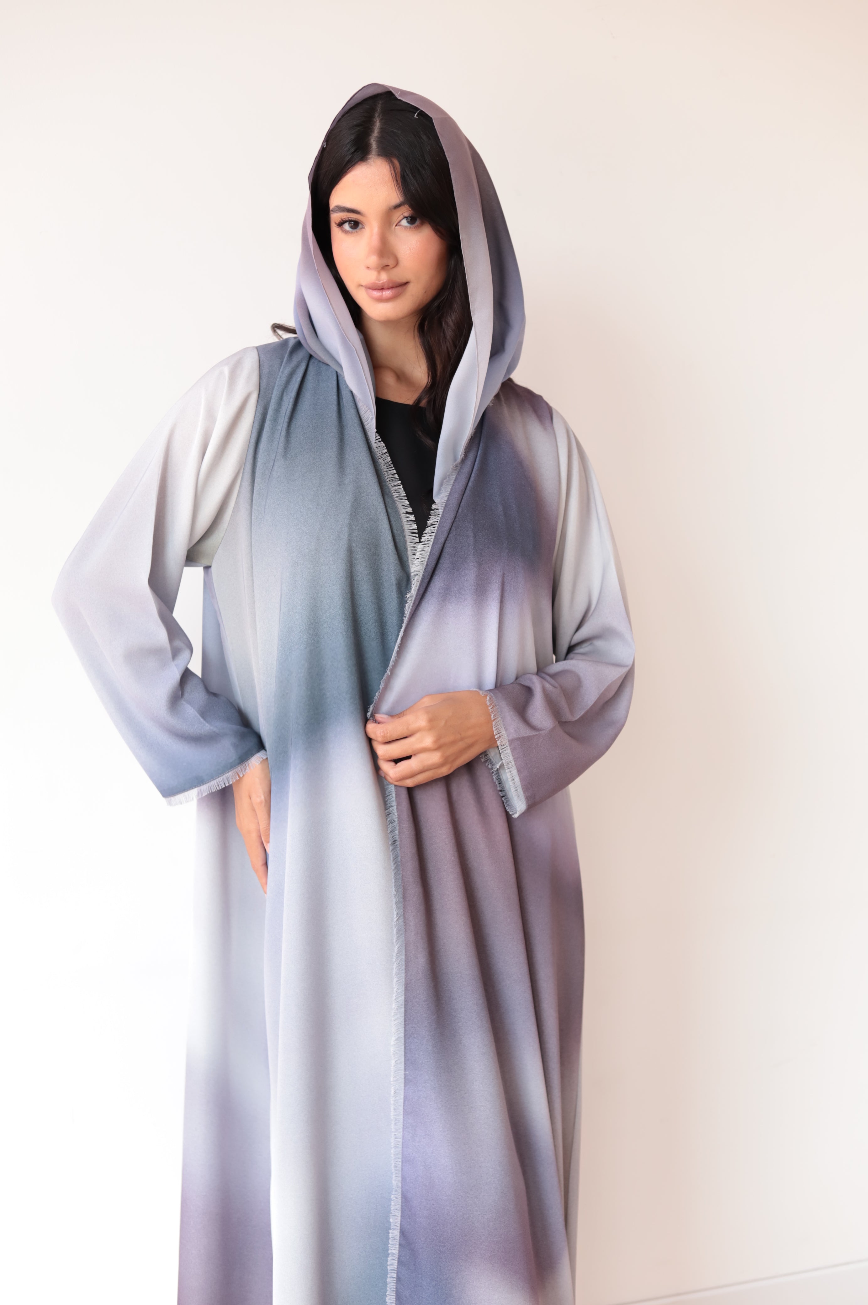 Basic Aurora (White Abaya)