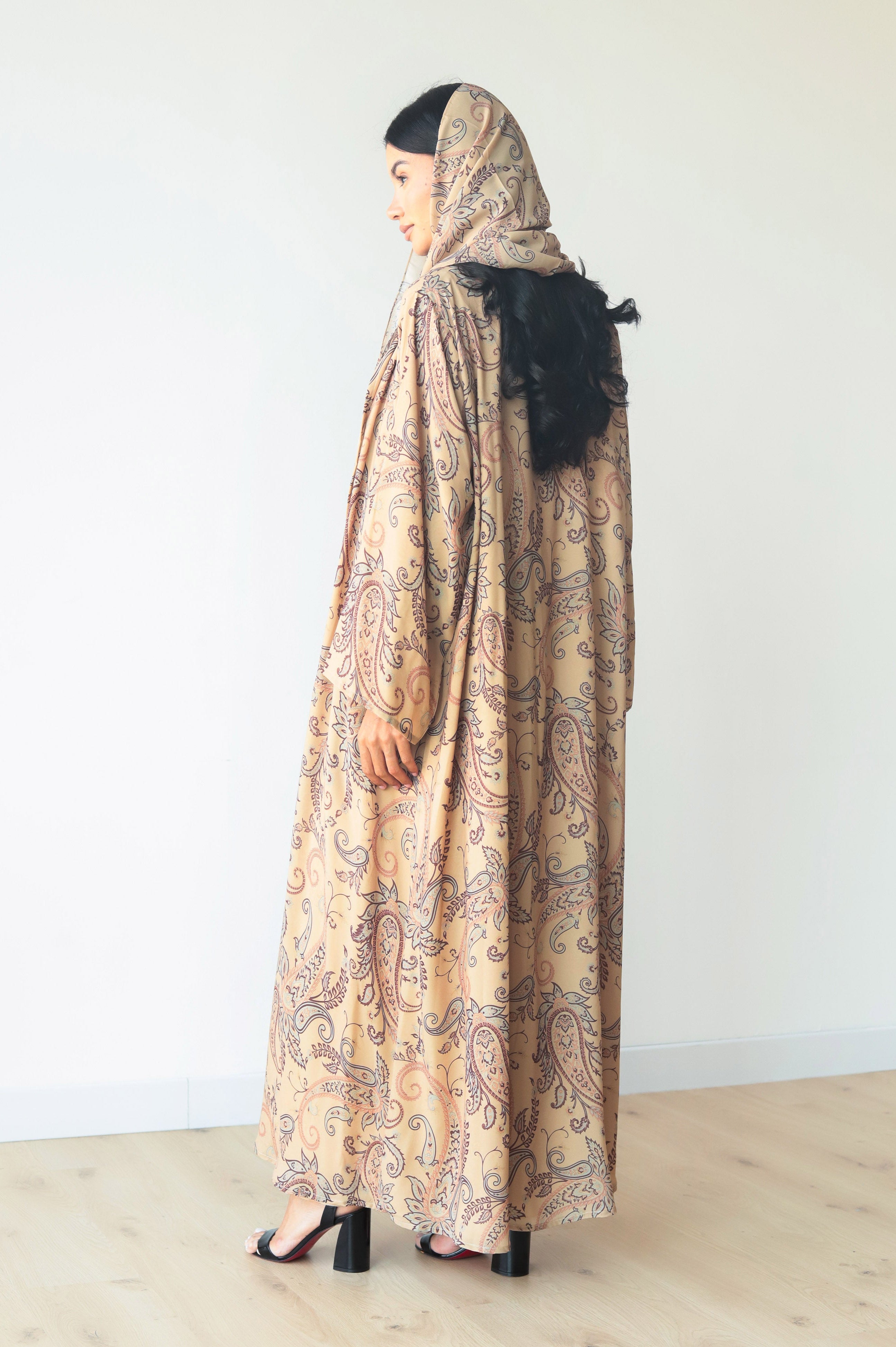 Basic Printed Paisley (Yellow Abaya) - BasicAbaya