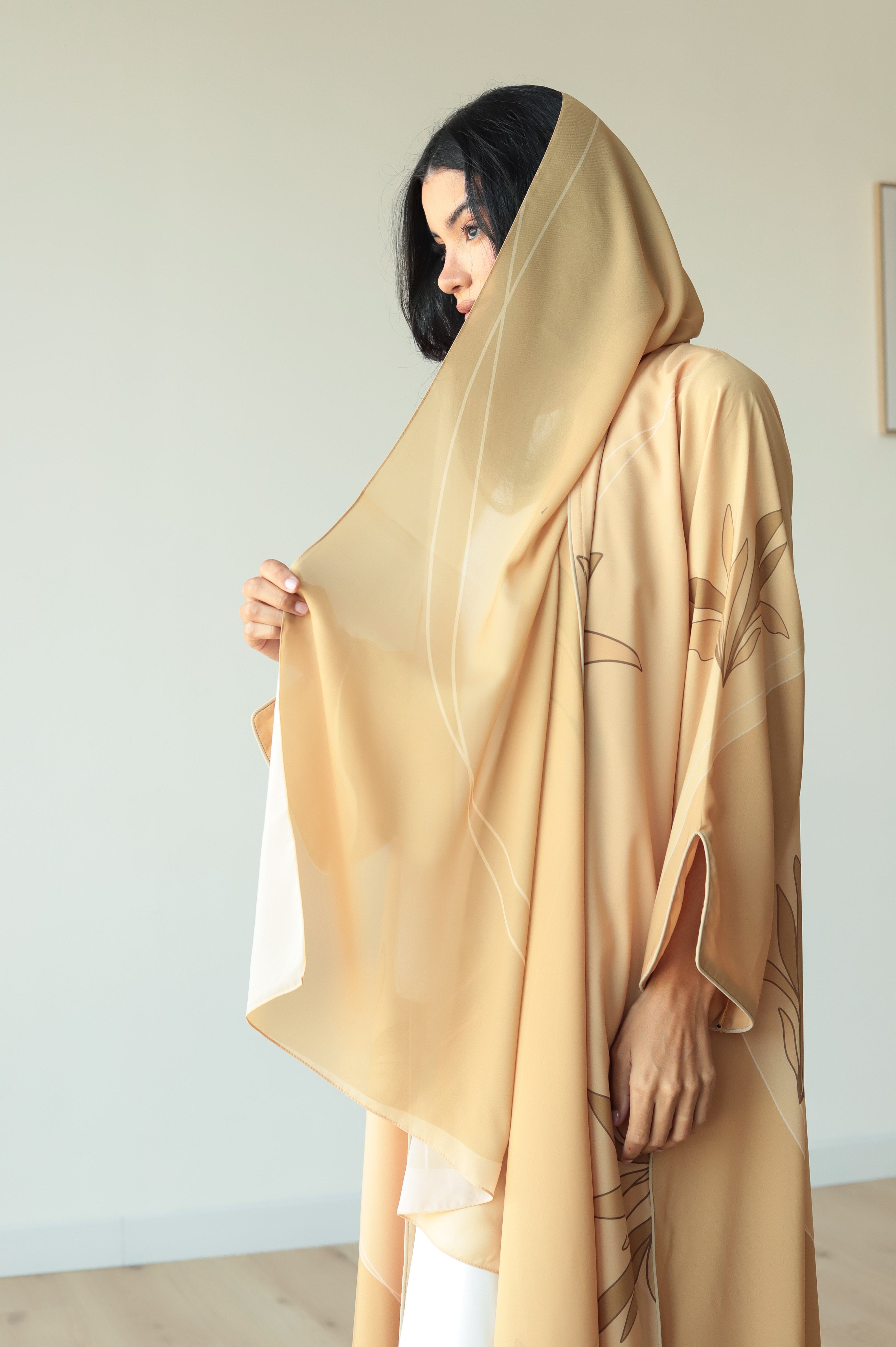 Basic Floral Piping (Yellow Abaya) - BasicAbaya