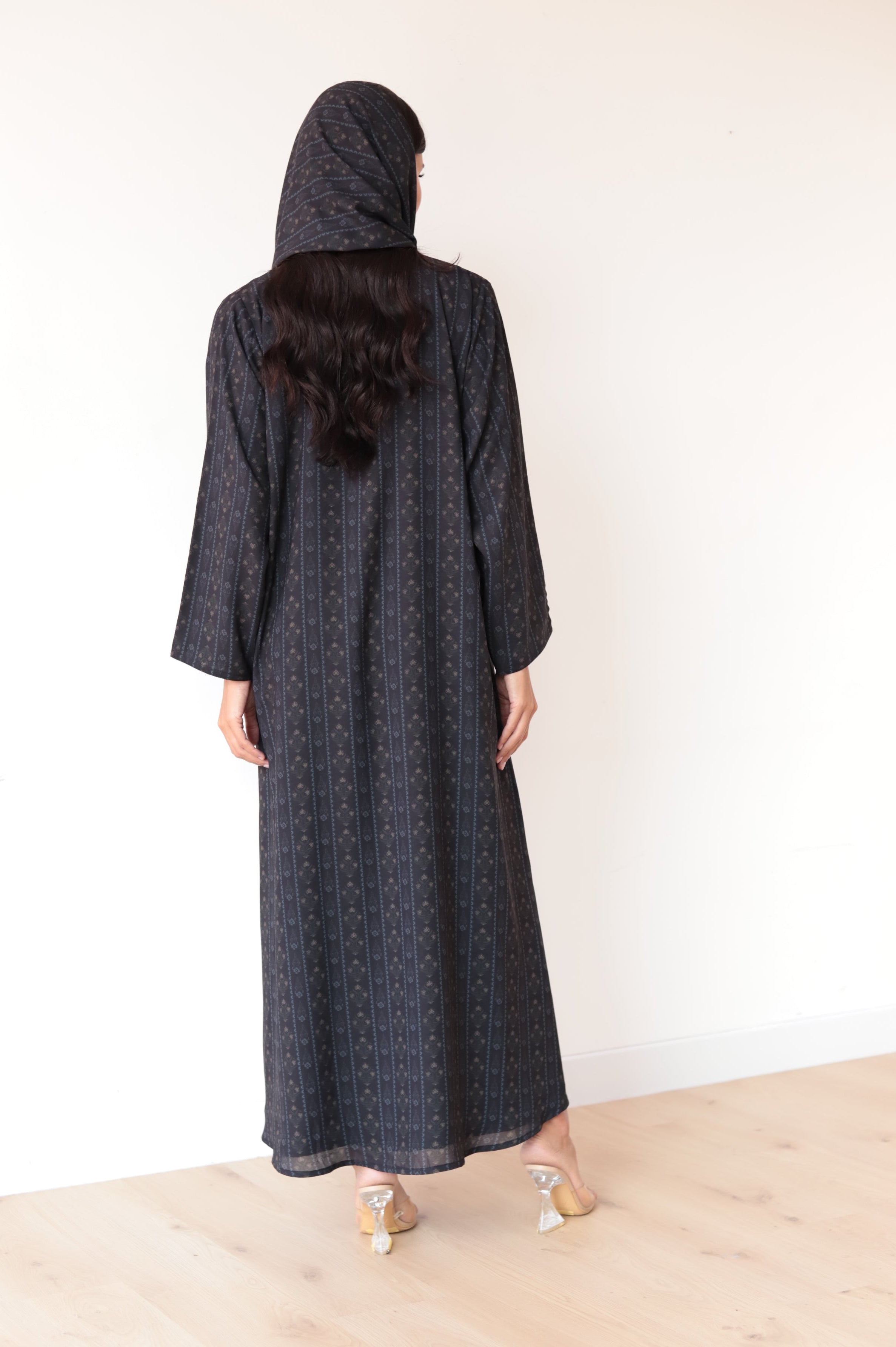 Basic Printed Button (Black Abaya)