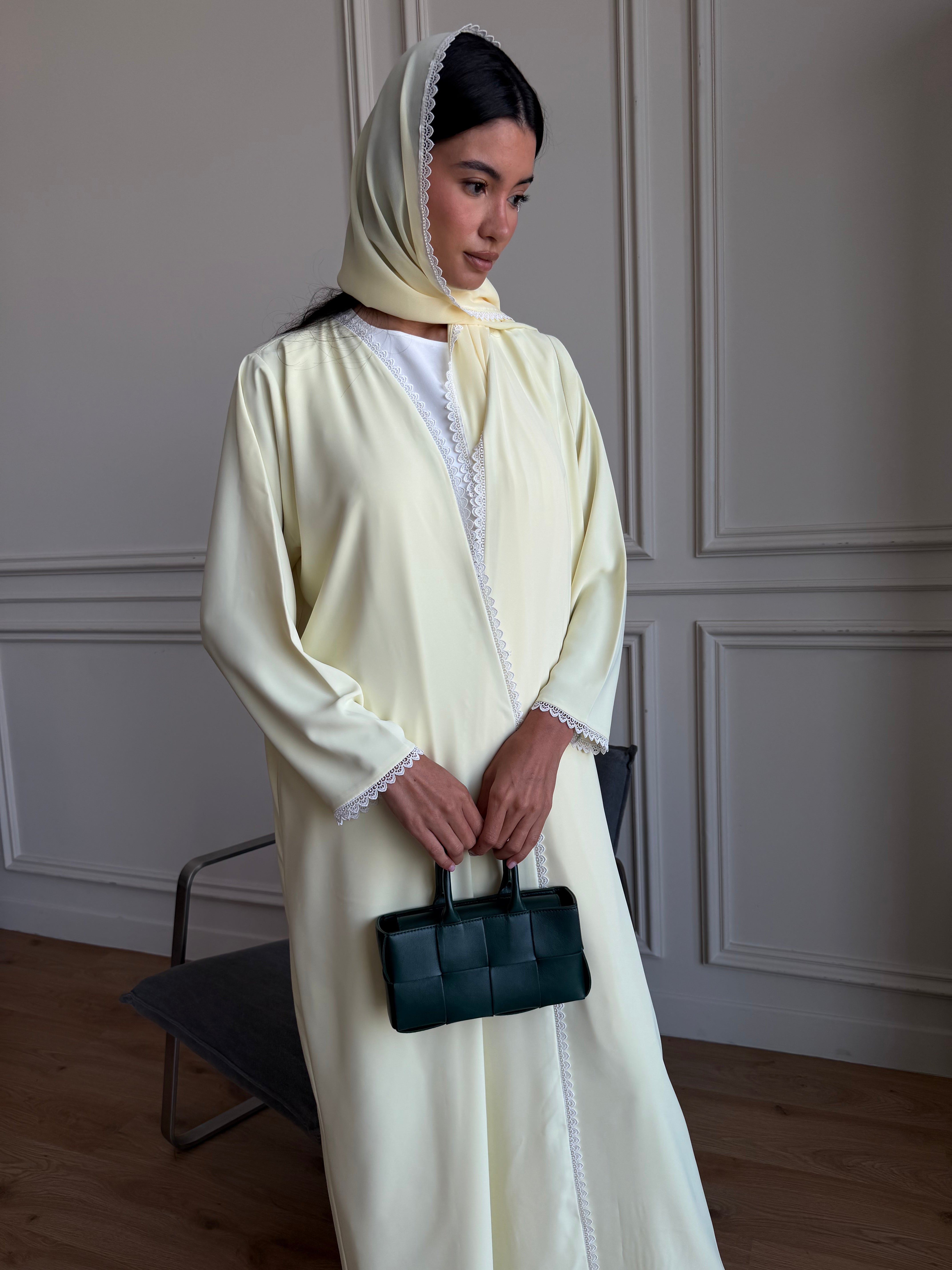 Basic Flowy Lace (Yellow Abaya)
