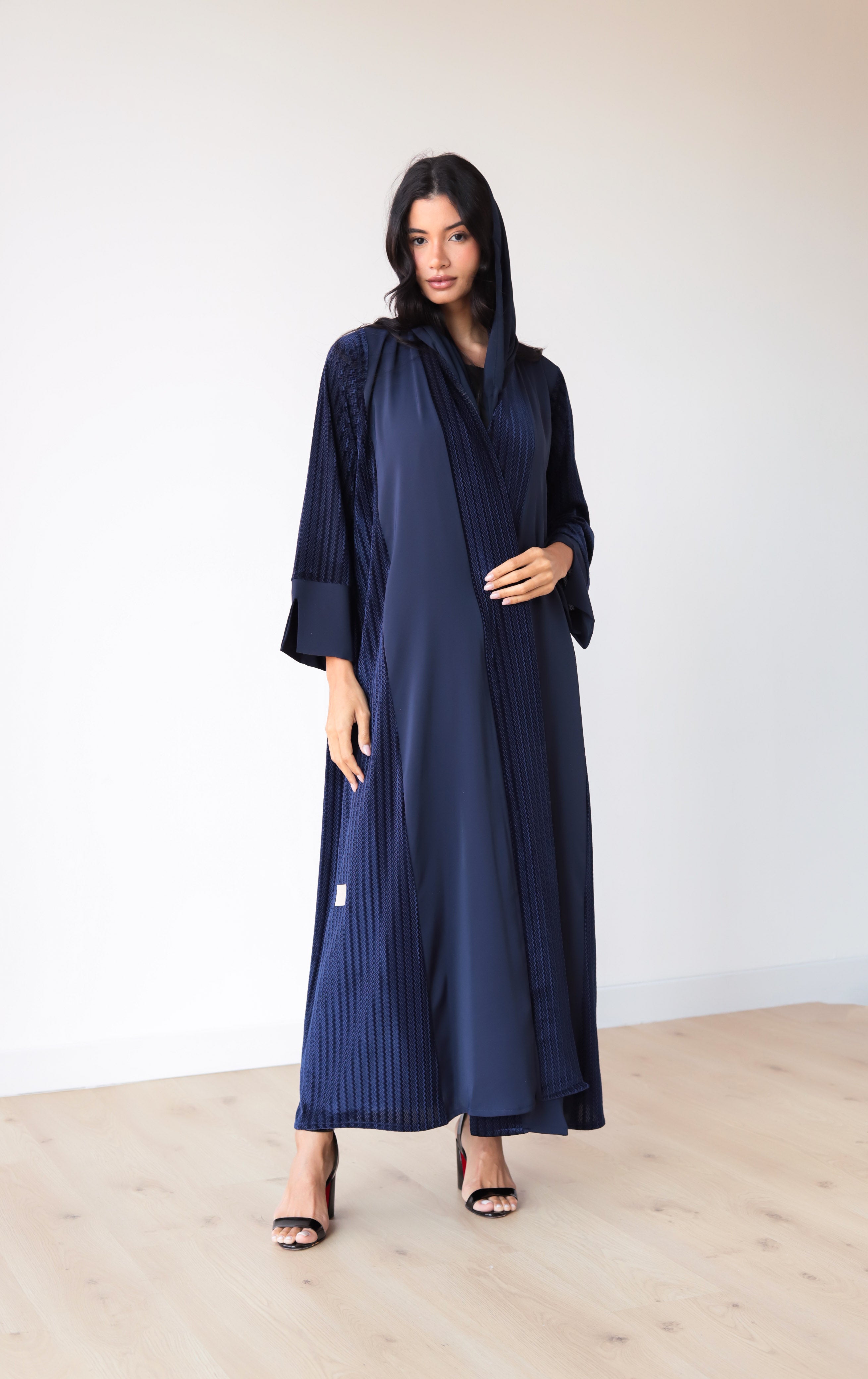 Basic Velvet Nada (Blue Abaya)