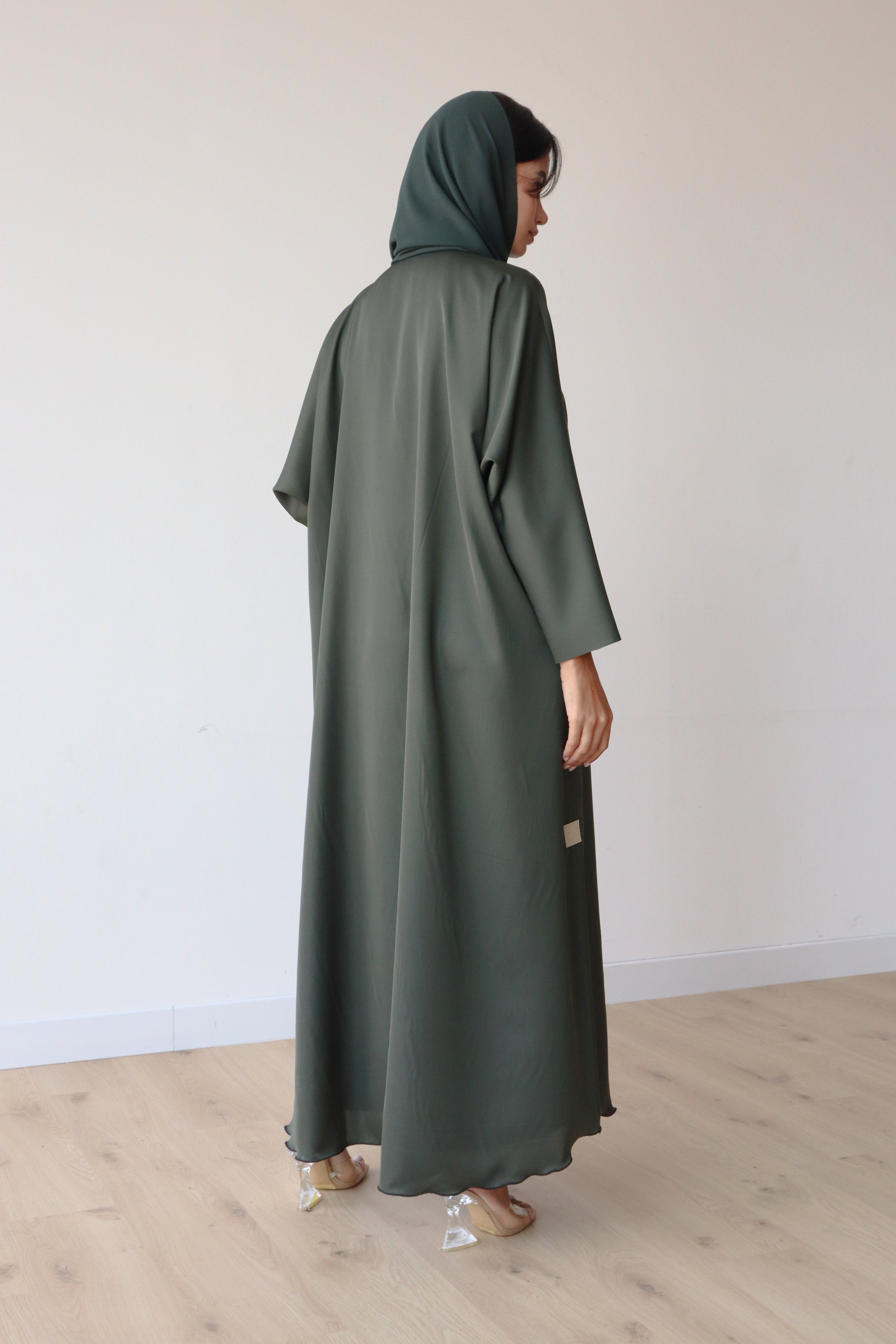 Basic Reversible half bisht (Green Abaya)