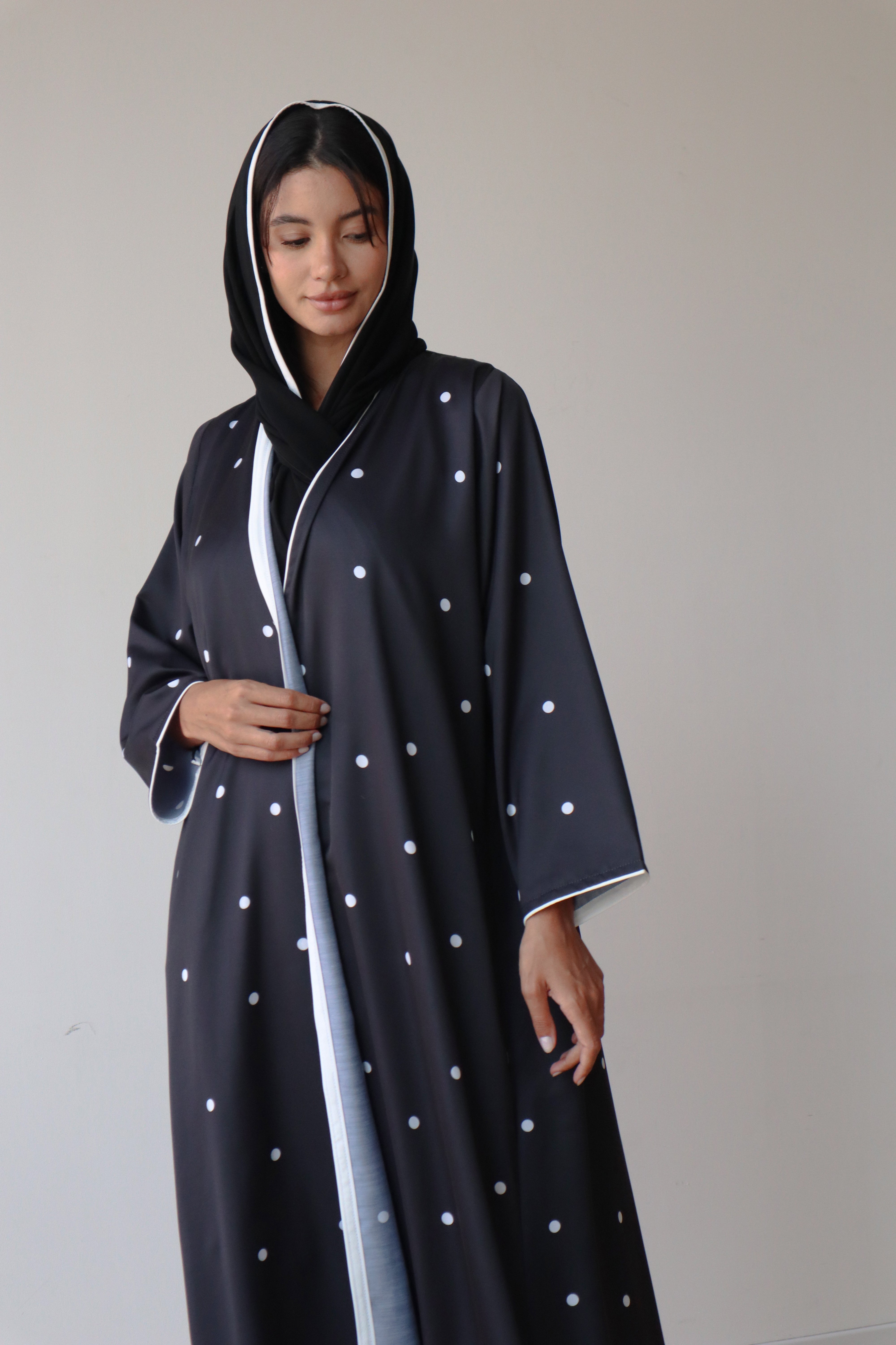 Basic Polka Dot (Black and White Abaya)