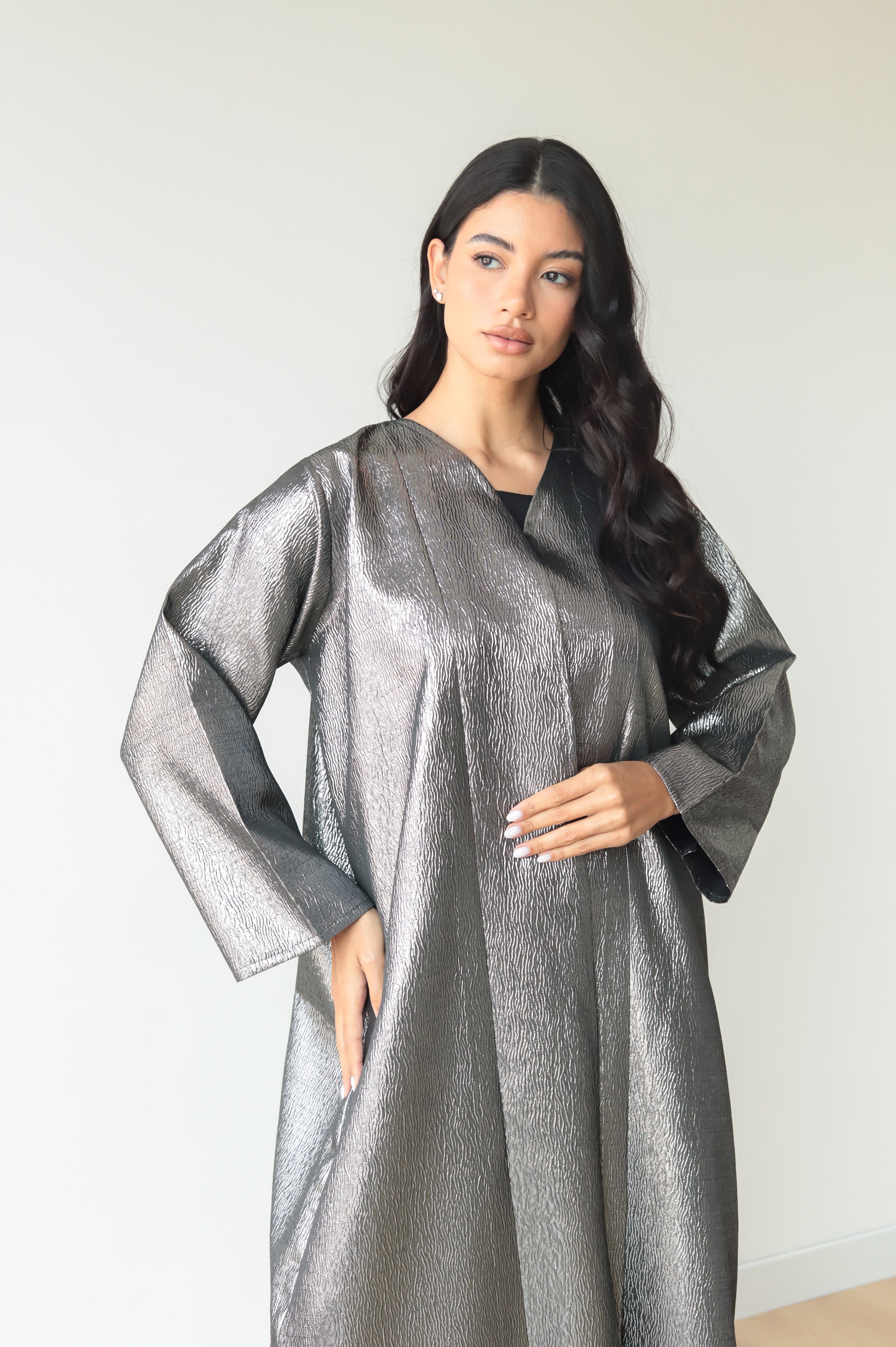 Basic Brocade (Silver Abaya)