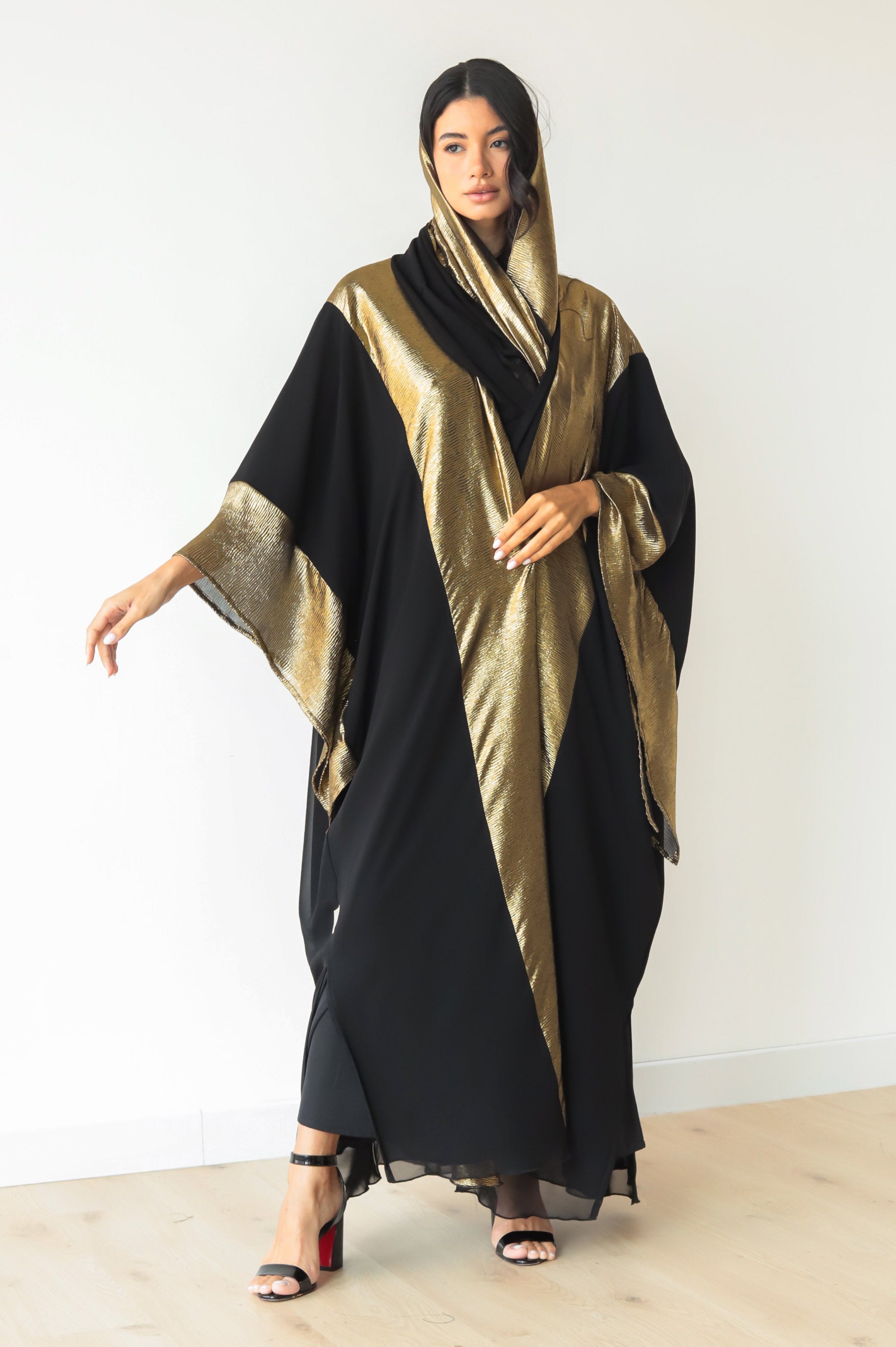 Basic Chiffon (Black & Gold Abaya)