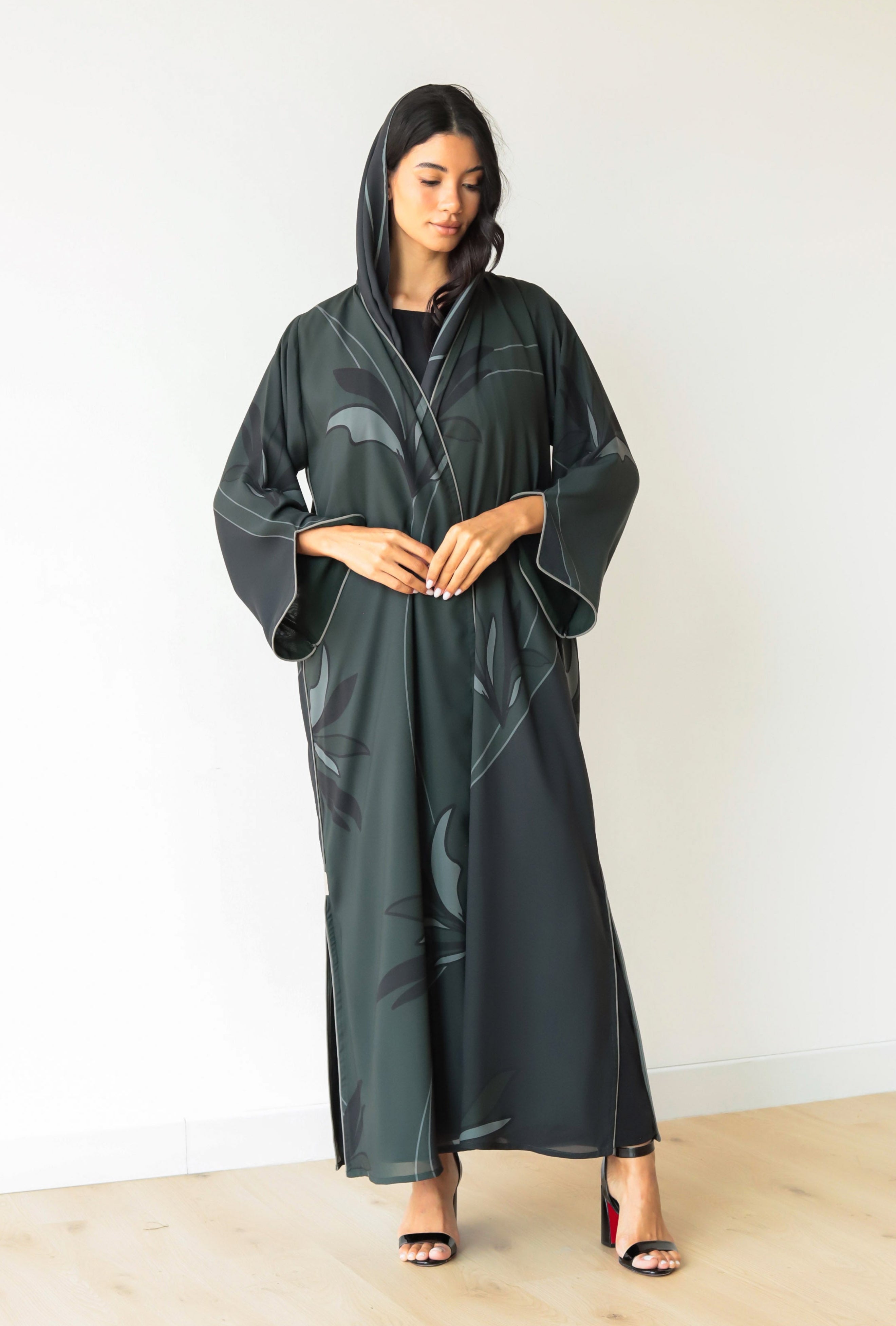 Basic Floral Piping ( Green Abaya) - BasicAbaya