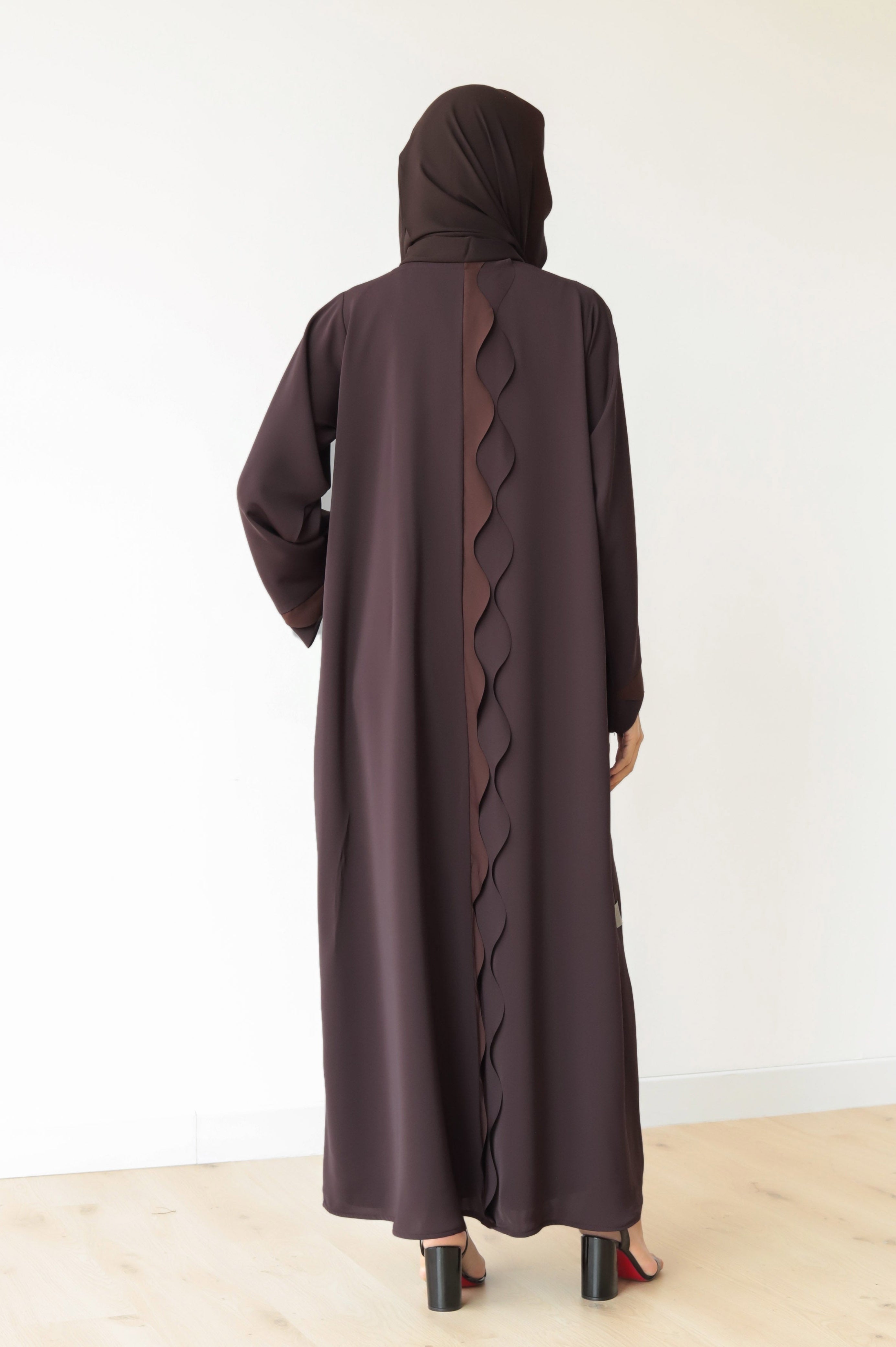 Basic Waves (Dark & Light Brown Abaya) - BasicAbaya