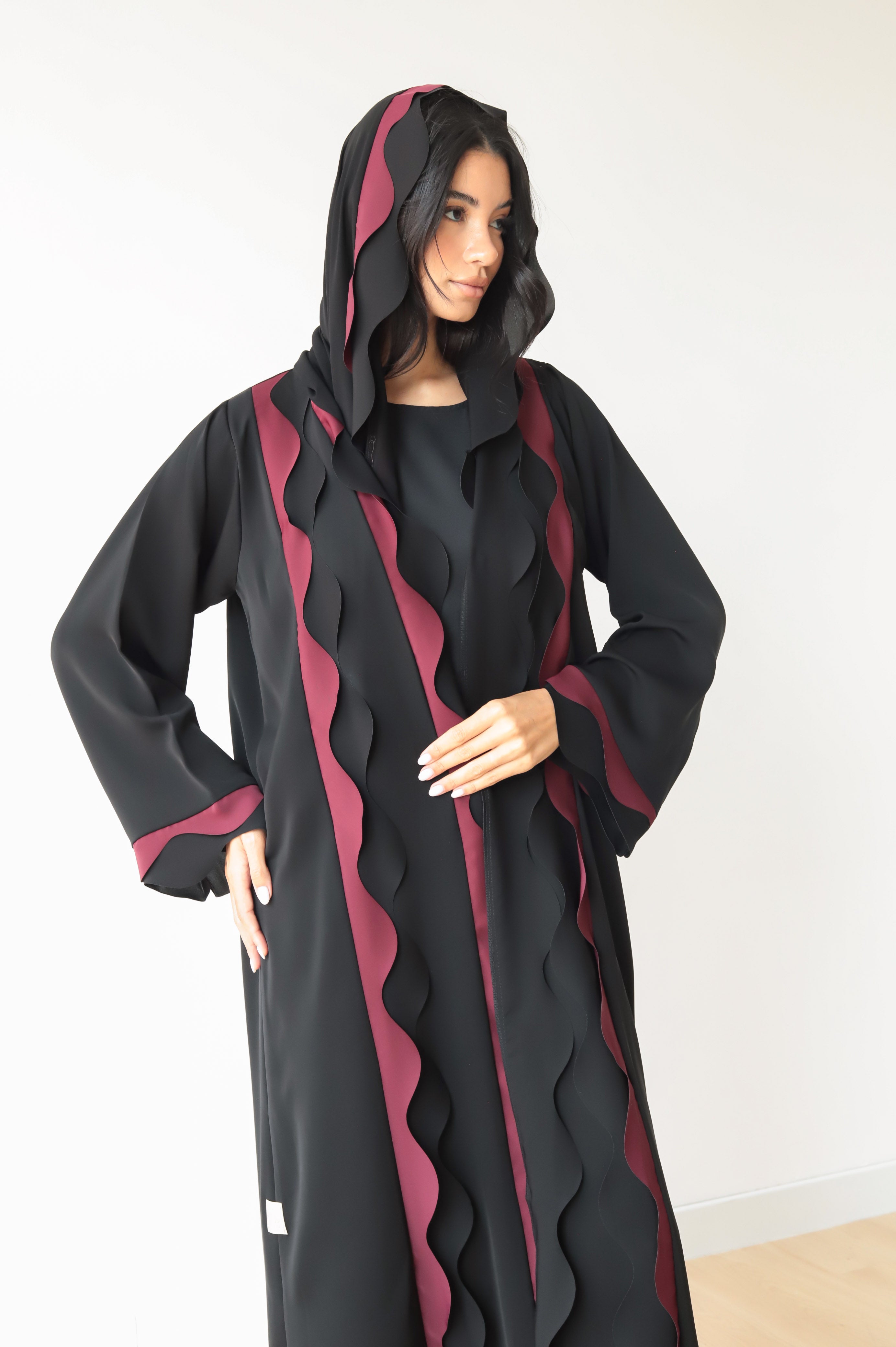 Basic Waves (Black & Maroon Abaya) - BasicAbaya