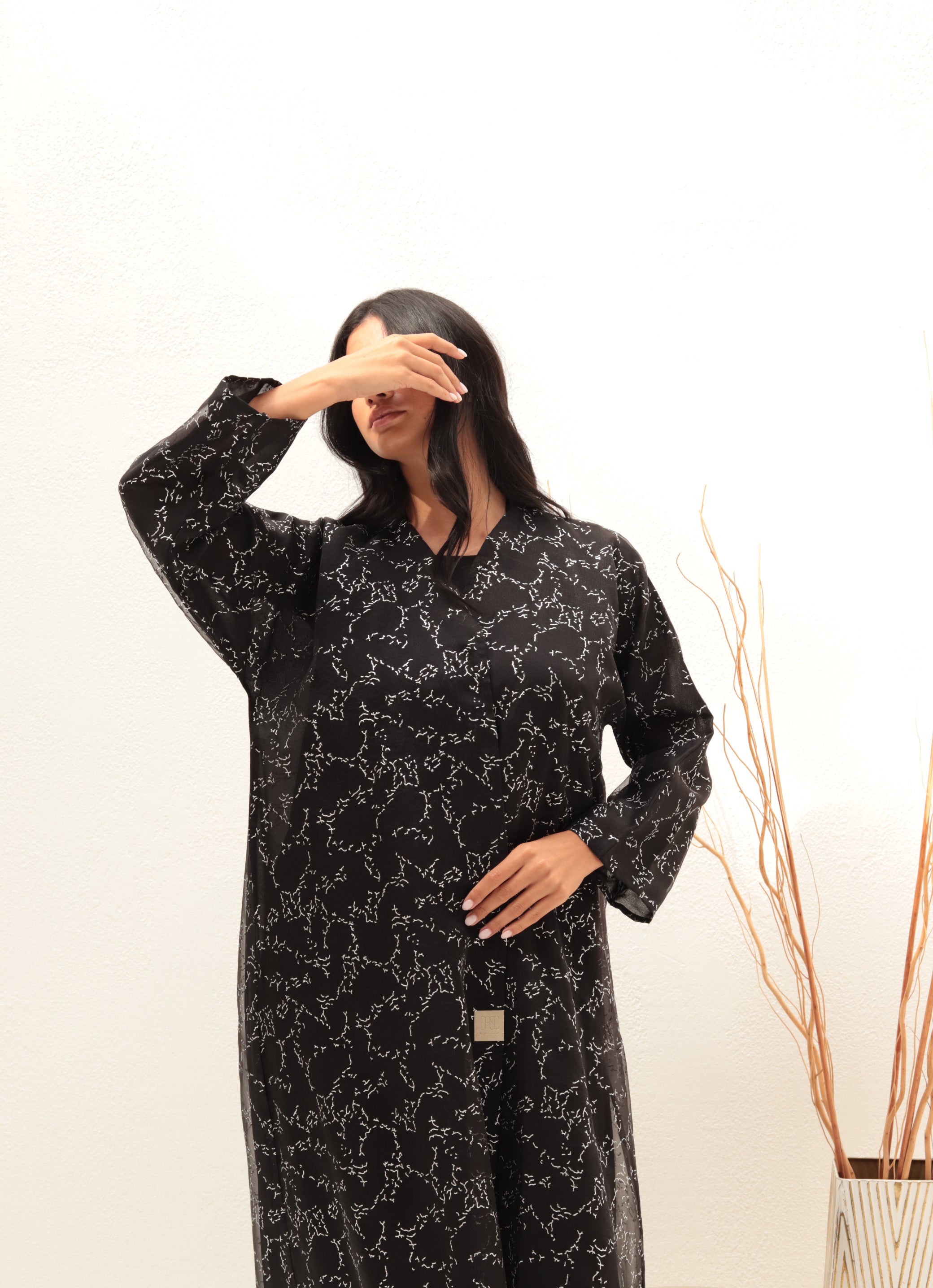 Basic Shiny Touch ( Silver Abaya)