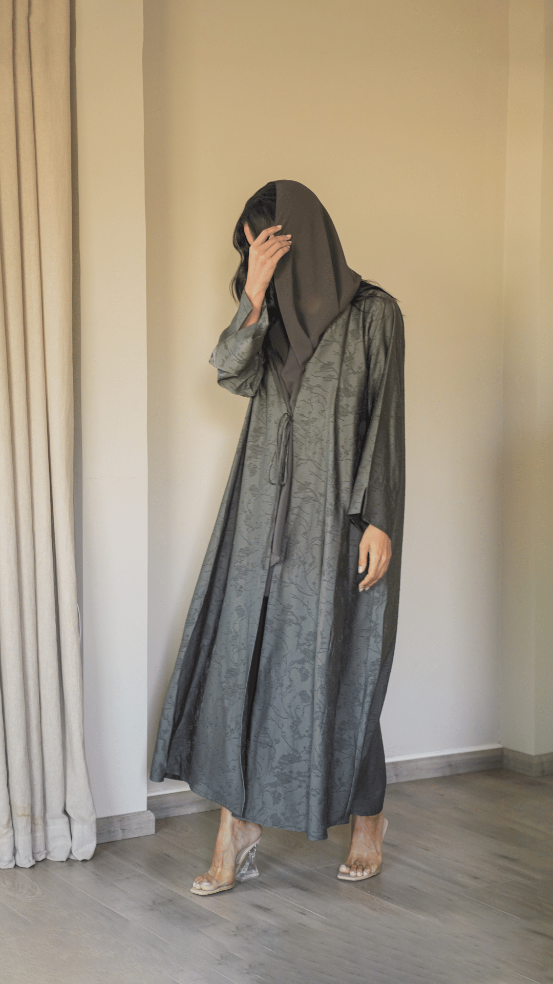 Basic Knot (Grey Abaya)