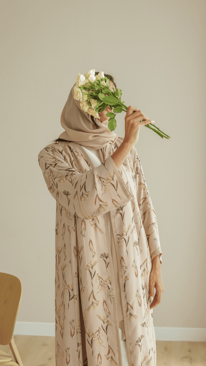 Basic Flowers (Beige Abaya)