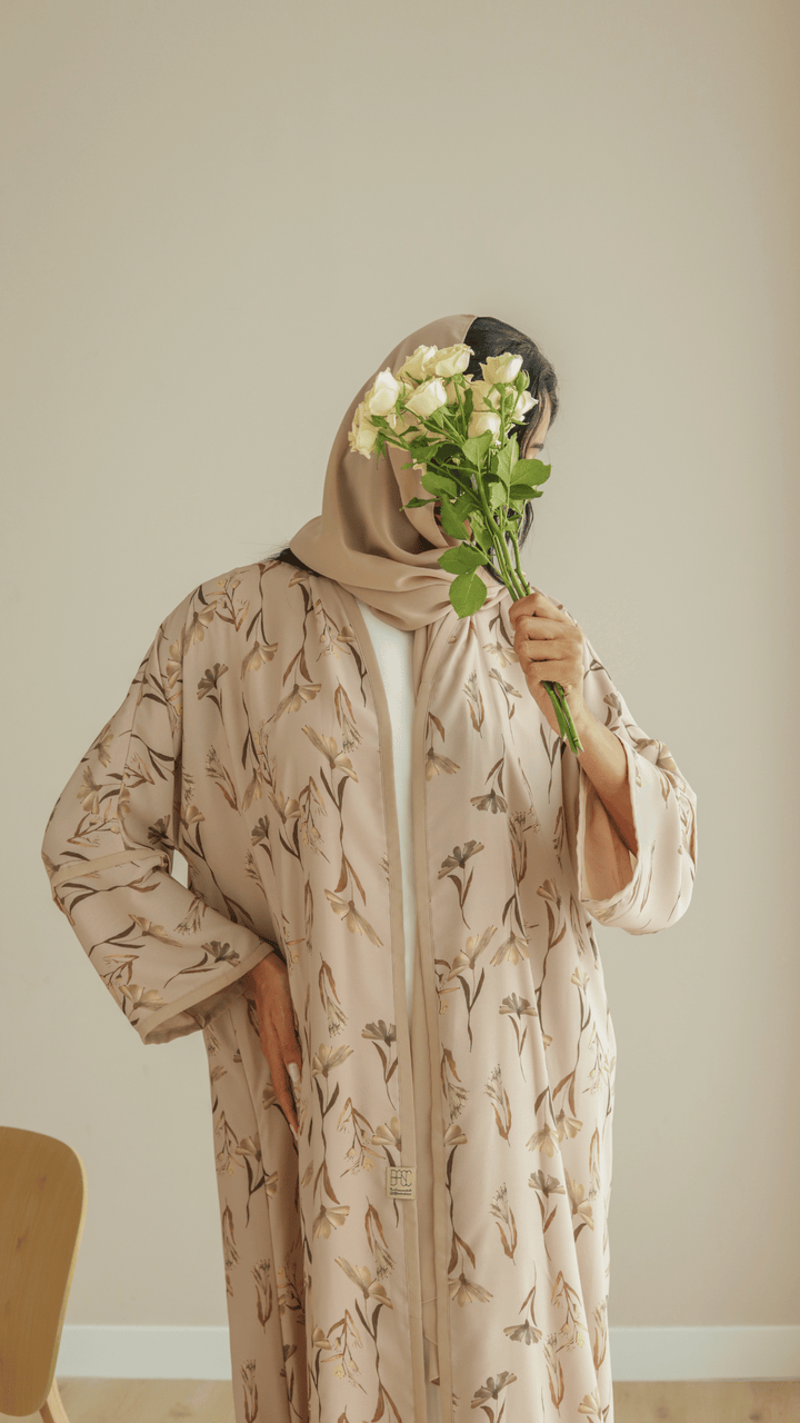 Basic Flowers (Beige Abaya)