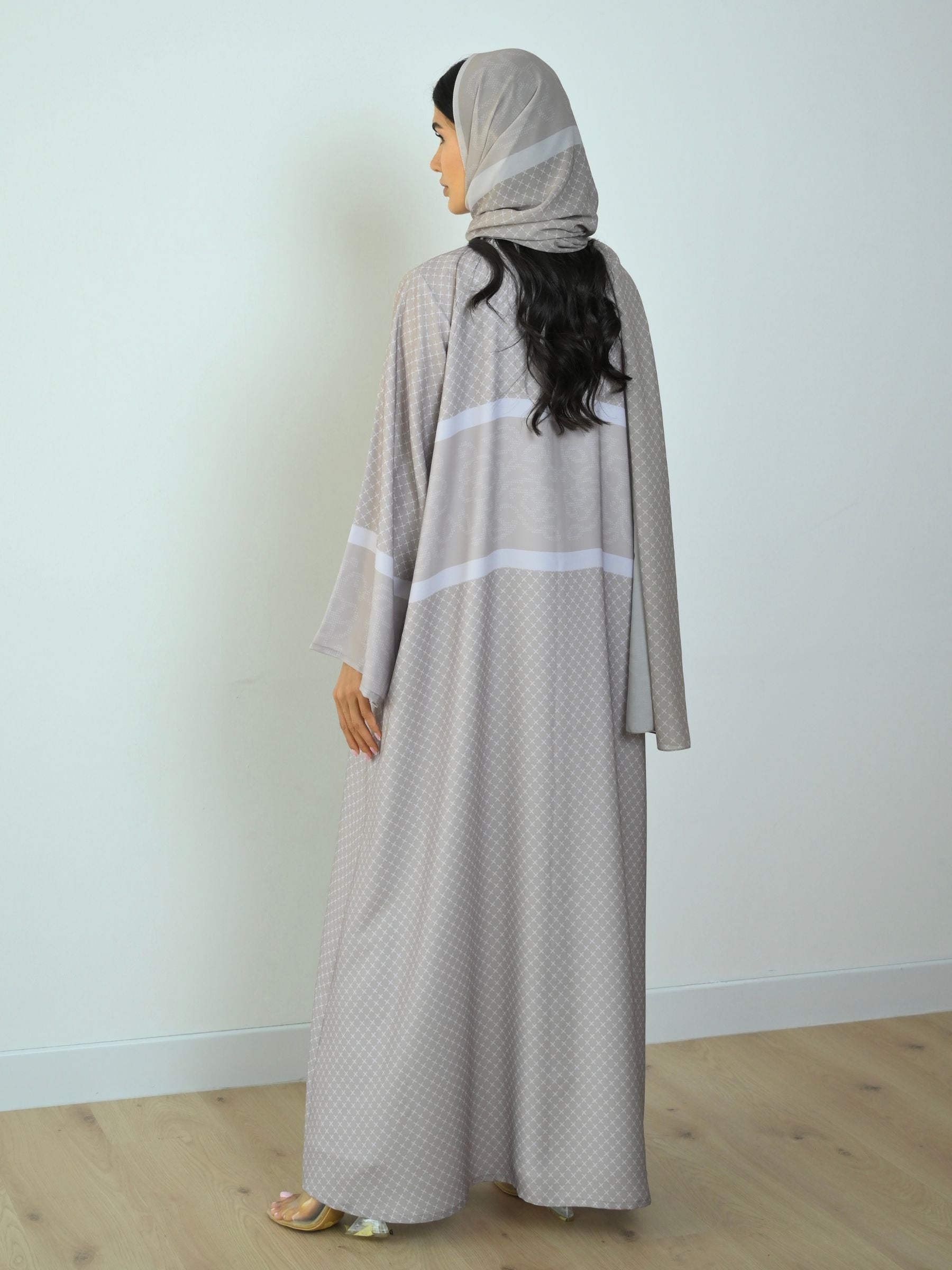 Basic Printed Pixel (Beige Abaya) - BasicAbaya
