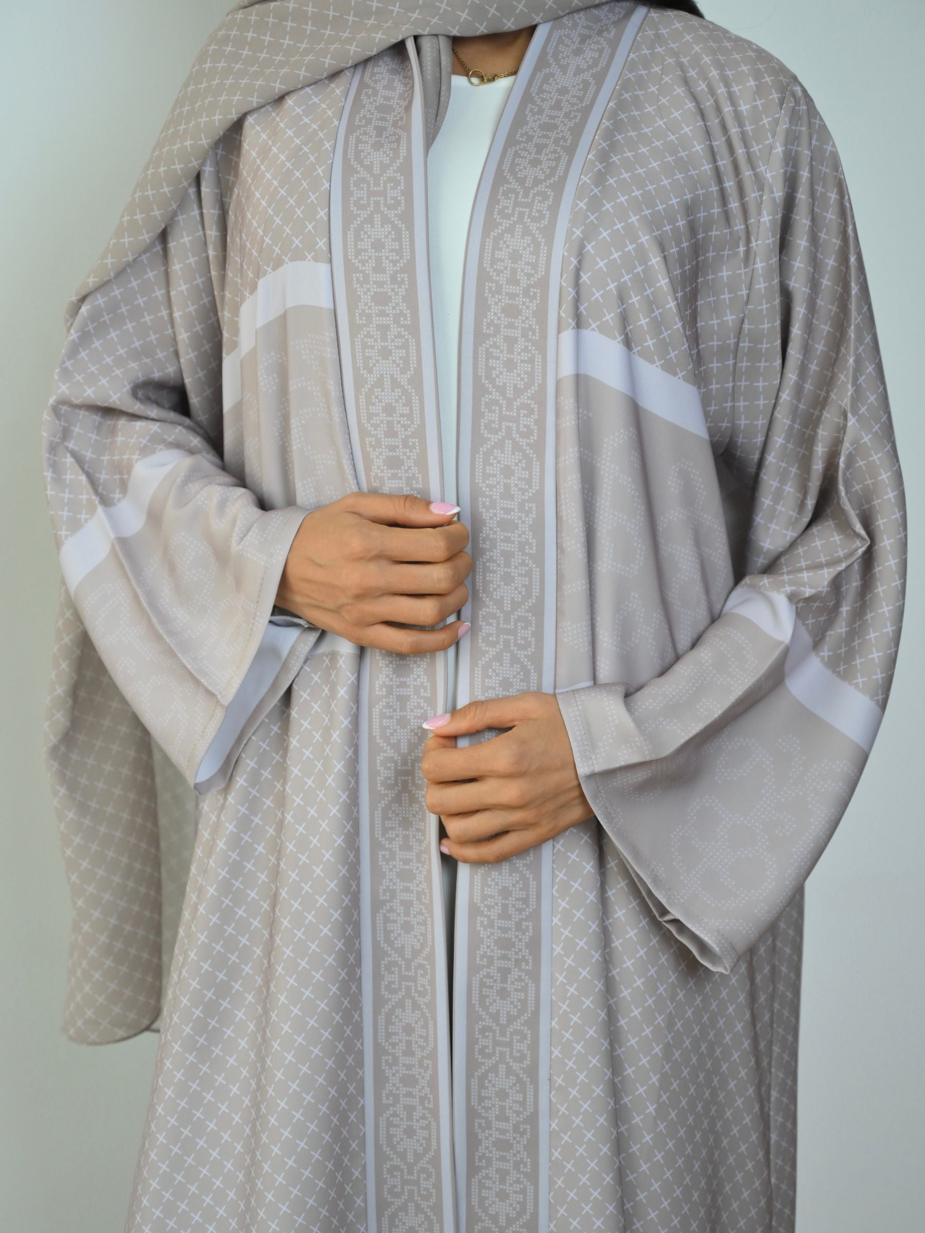 Basic Printed Pixel (Beige Abaya) - BasicAbaya