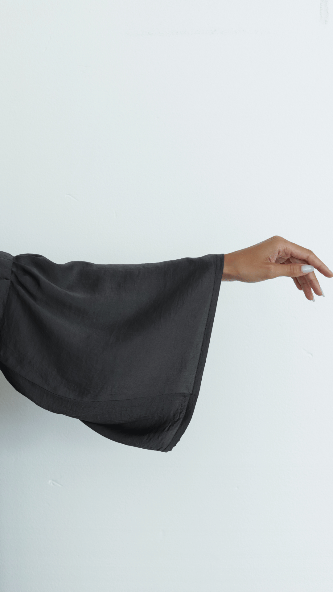 Basic Pregnant pleats (Dark Grey Abaya)