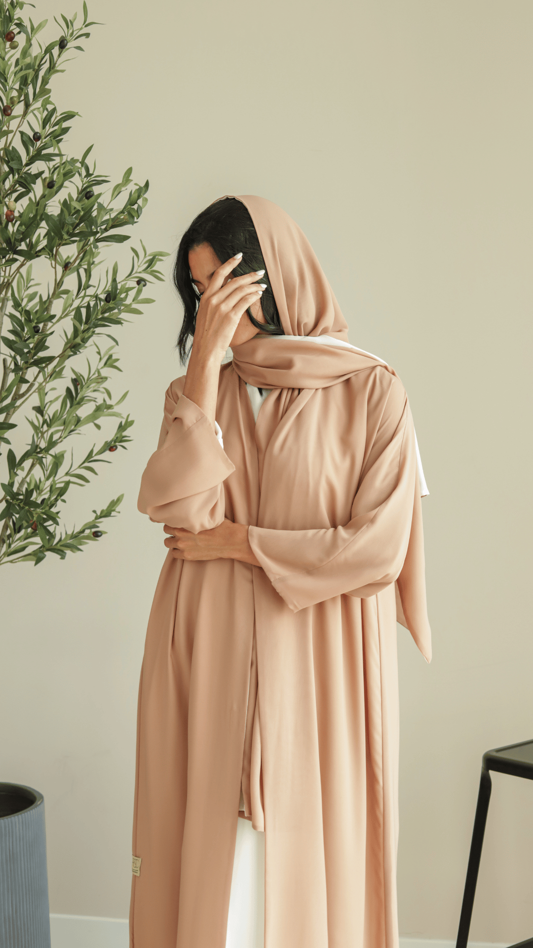 Basic Double Reversible (Nude Abaya)