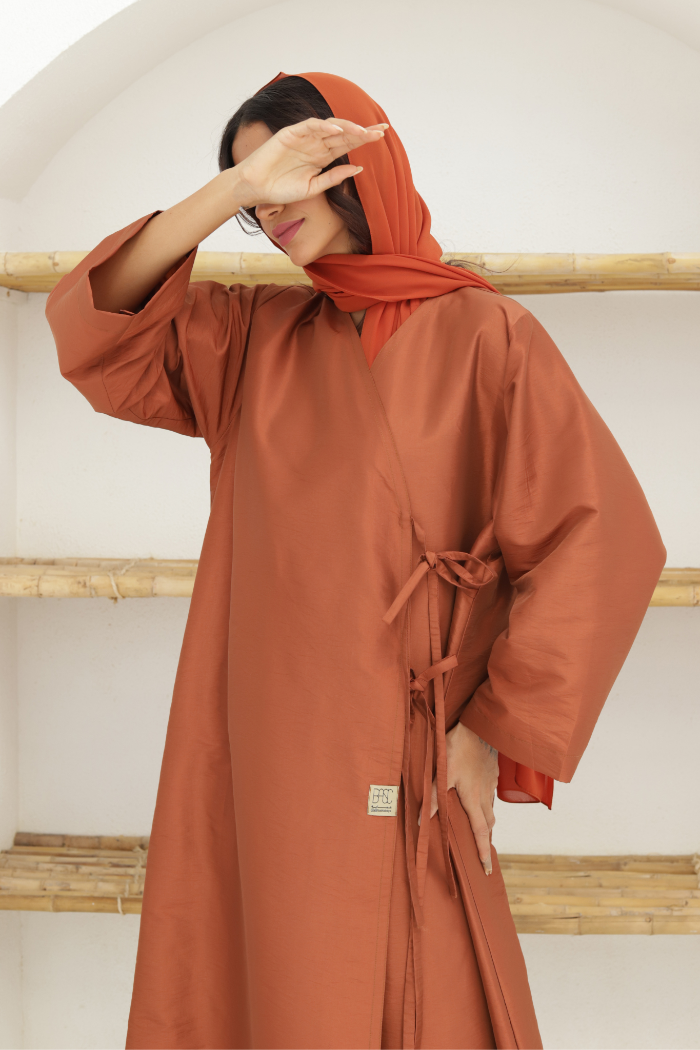 Basic Tie (Orange Abaya)