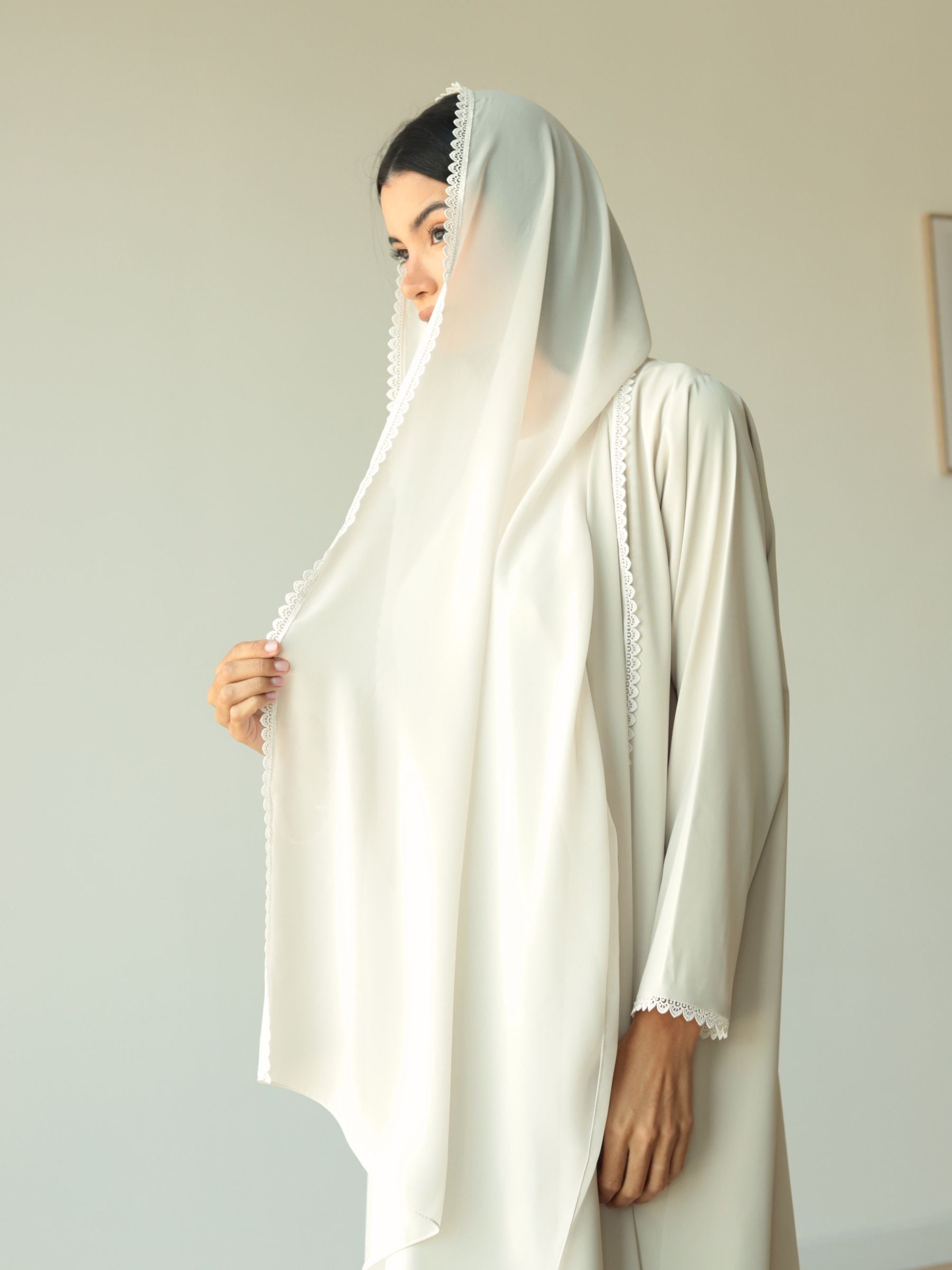 Basic Flowy Lace (Light Beige Abaya) - BasicAbaya