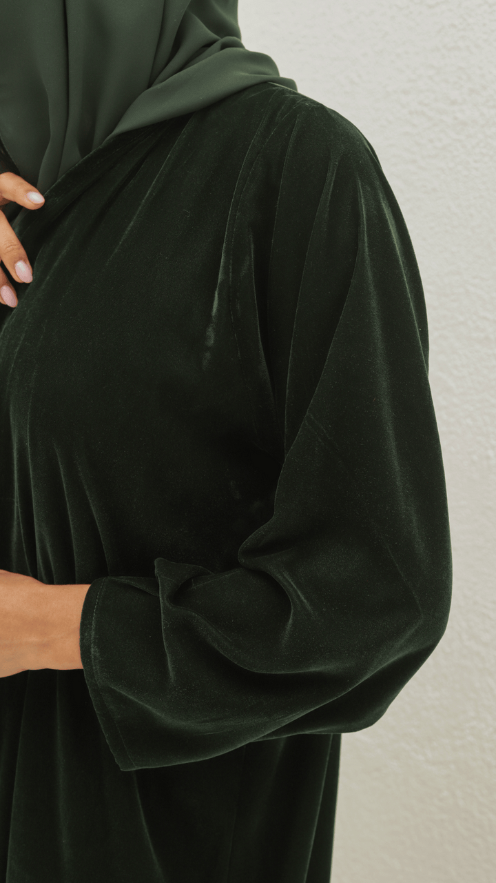 Basic Velvet Winter (Green Abaya)