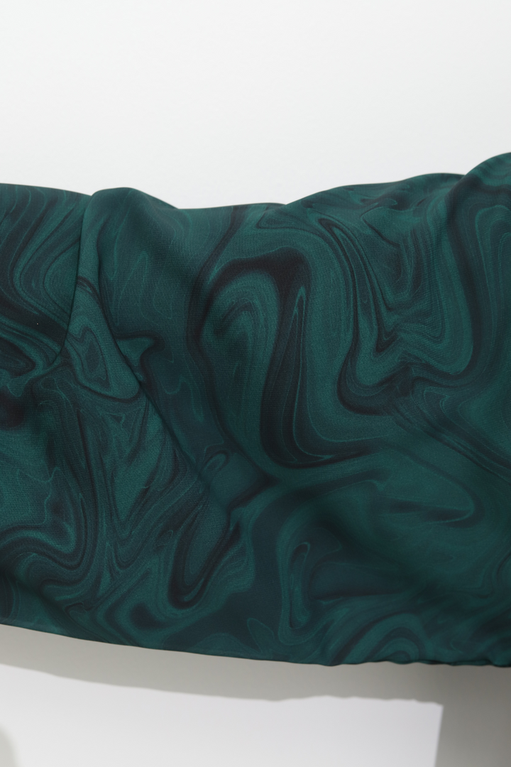 Basic Swirl New (Green Abaya)