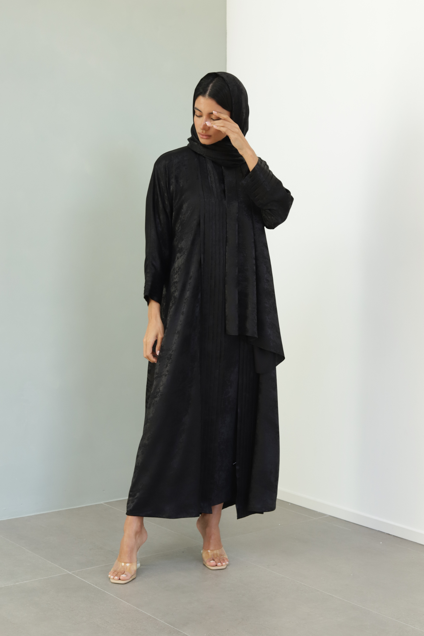 Basic Clouds (Black Abaya) - BasicAbaya