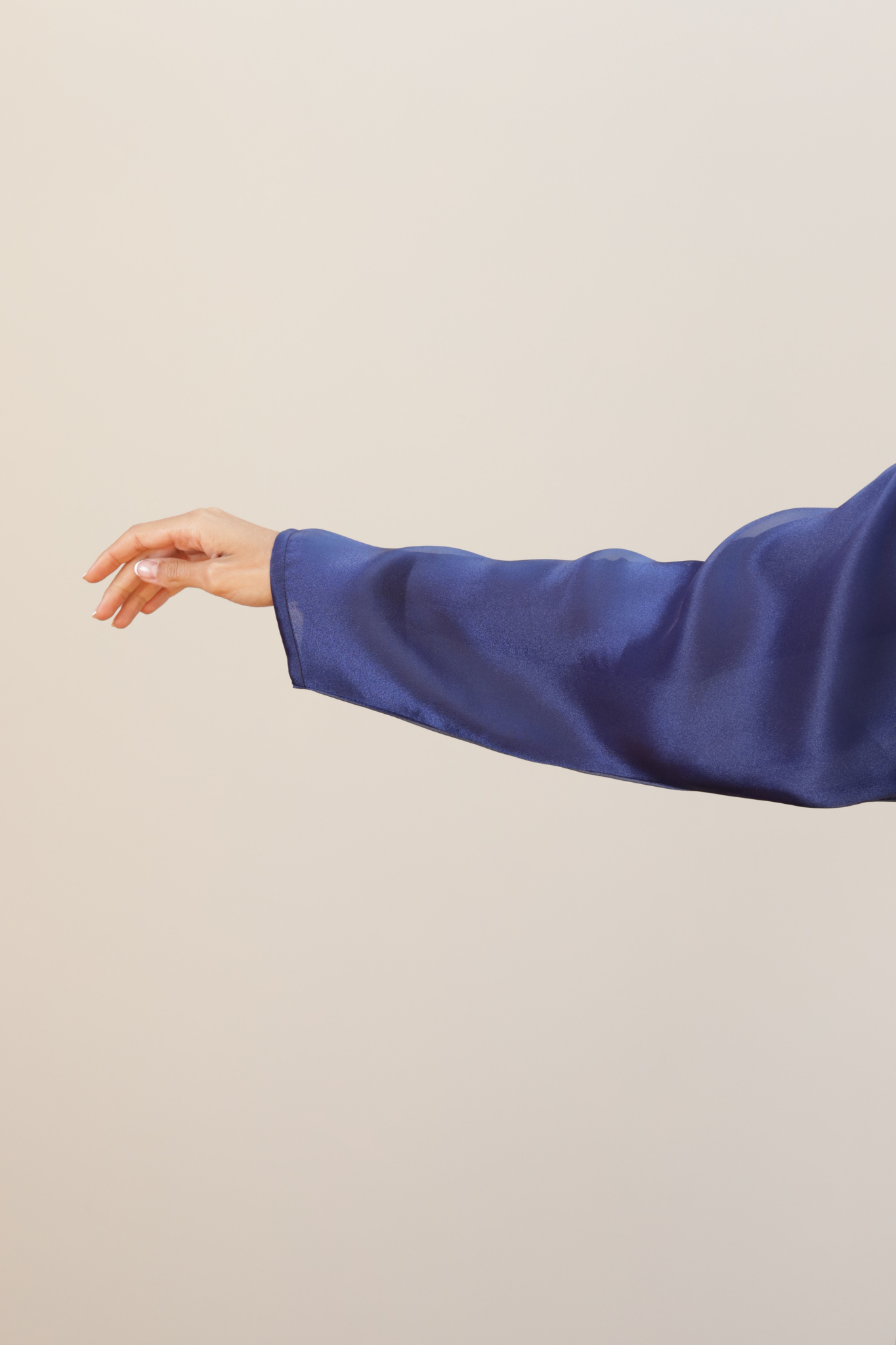 Basic Ombré (Blue Abaya)