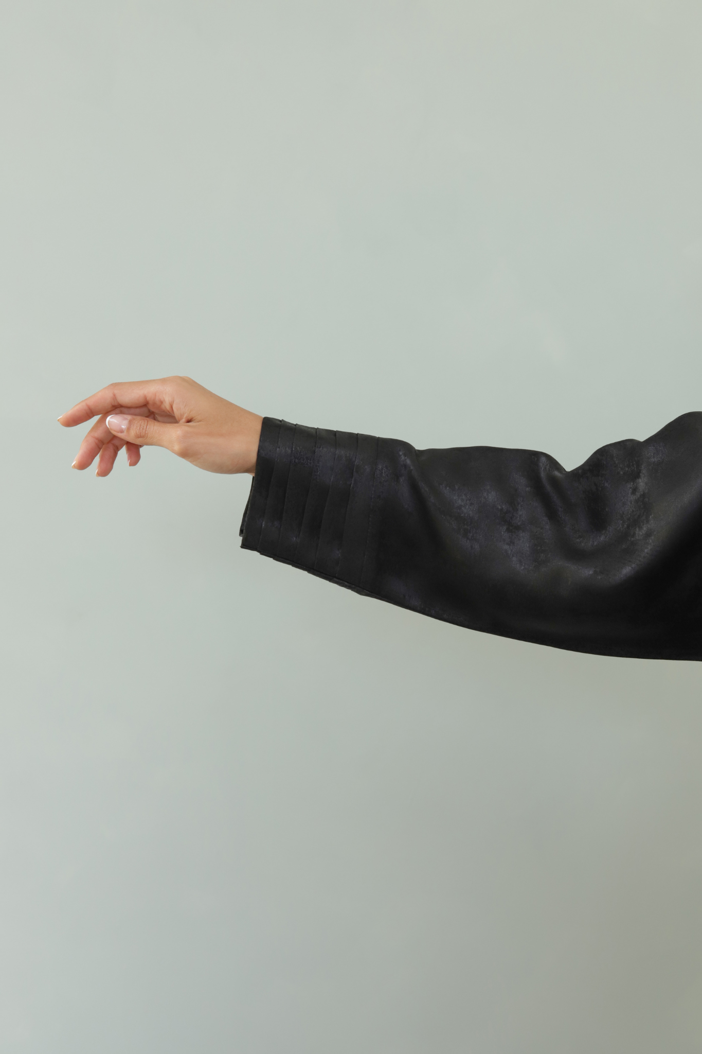 Basic Clouds (Black Abaya) - BasicAbaya