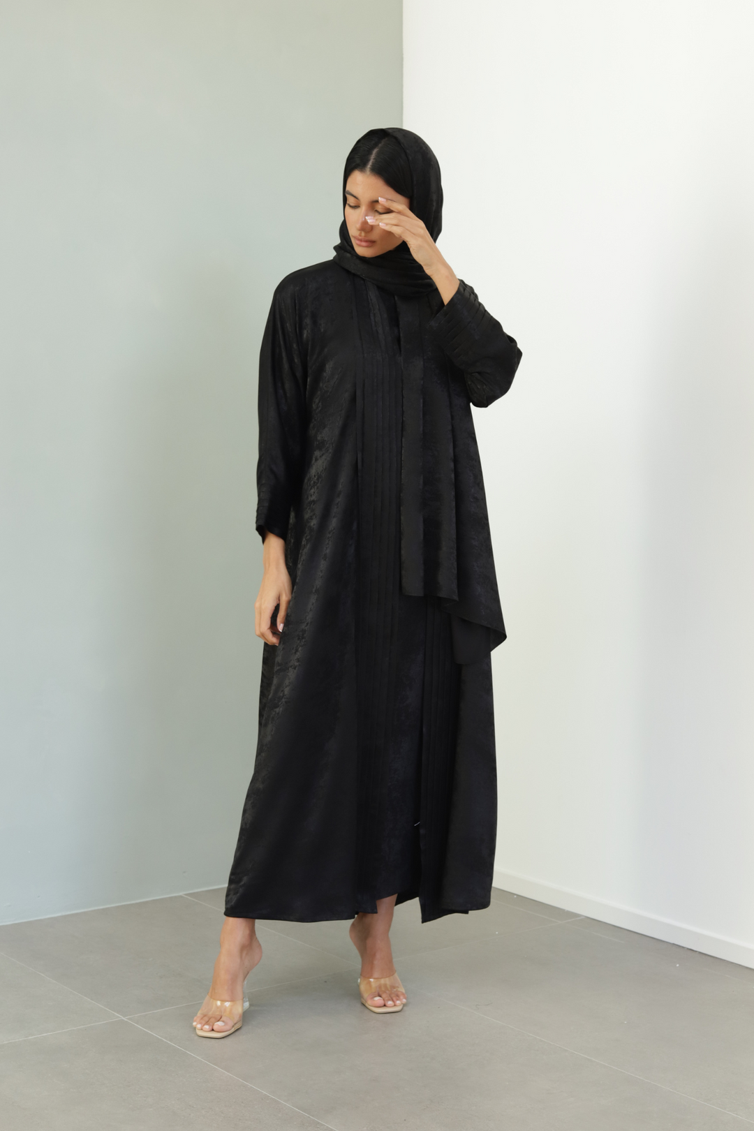 Basic Clouds Set (Black Abaya with Dress)