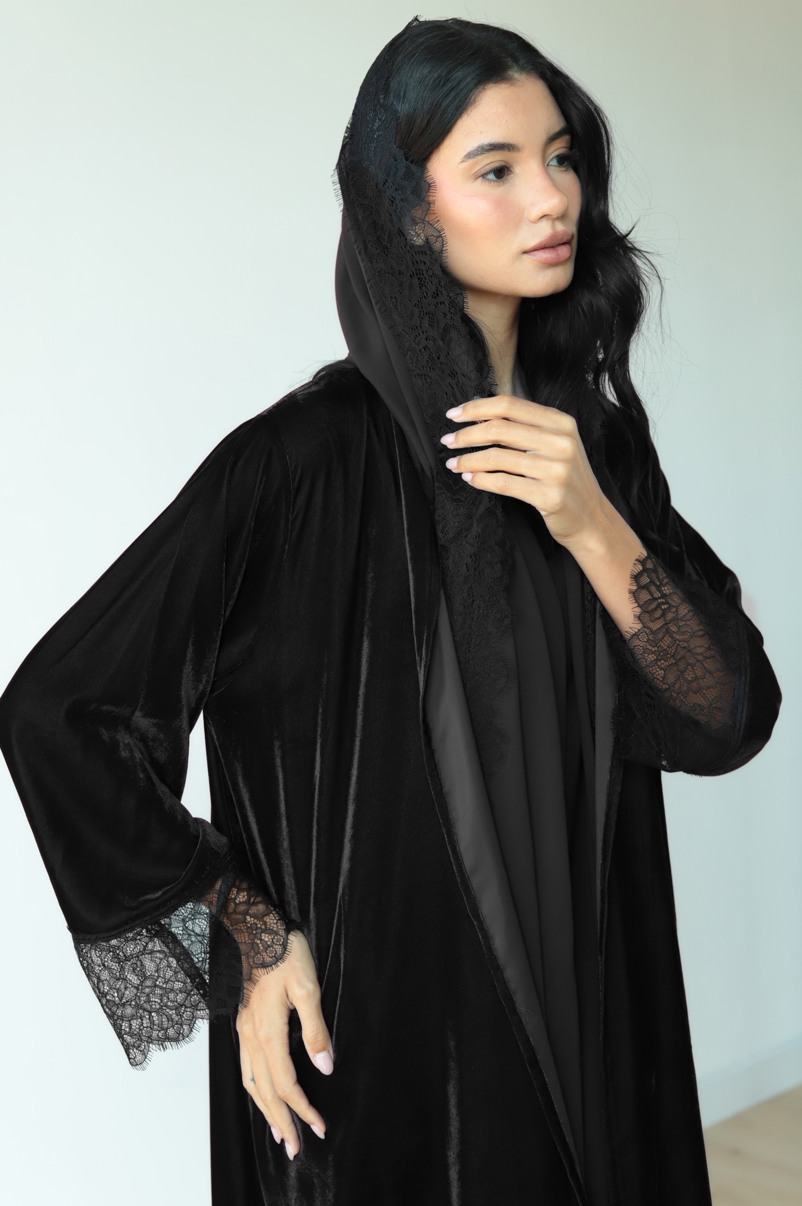 Basic Velvet Lace (Black Abaya)