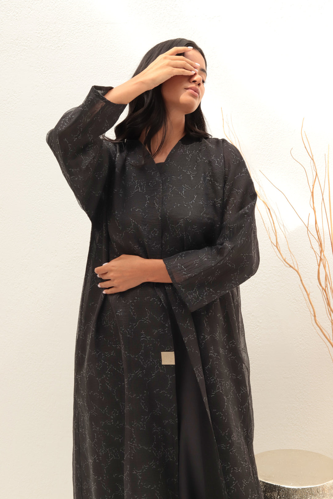 Basic Shiny Touch - Black Abaya