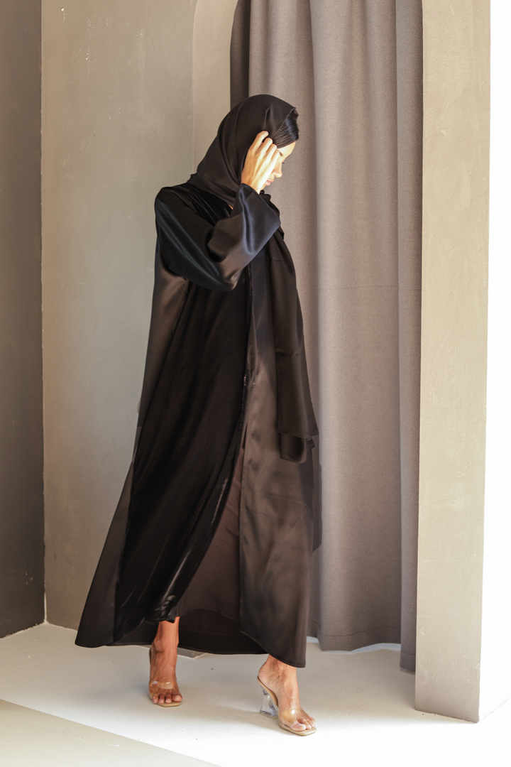 Basic Velvet (Black Abaya) - Ready to Wear
