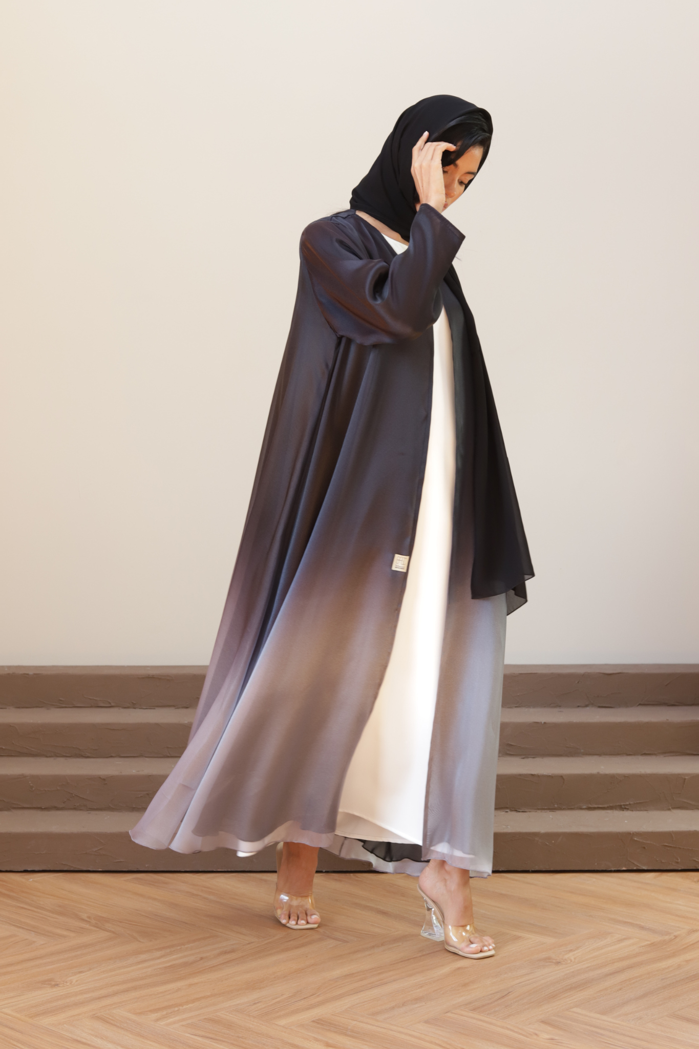 Basic Ombré (Black/Grey Abaya)