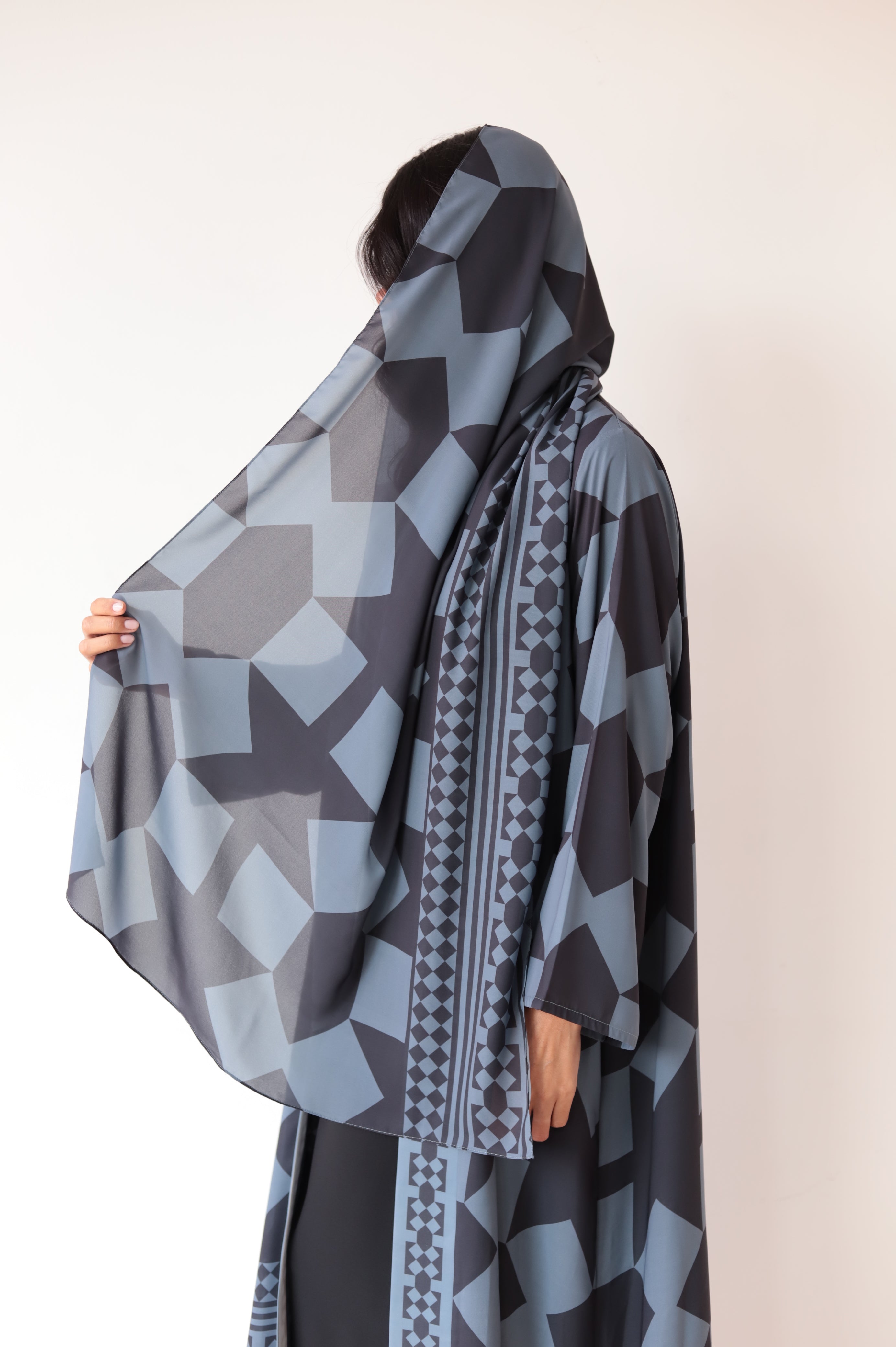 Basic Shapes (Bluish Grey Abaya)