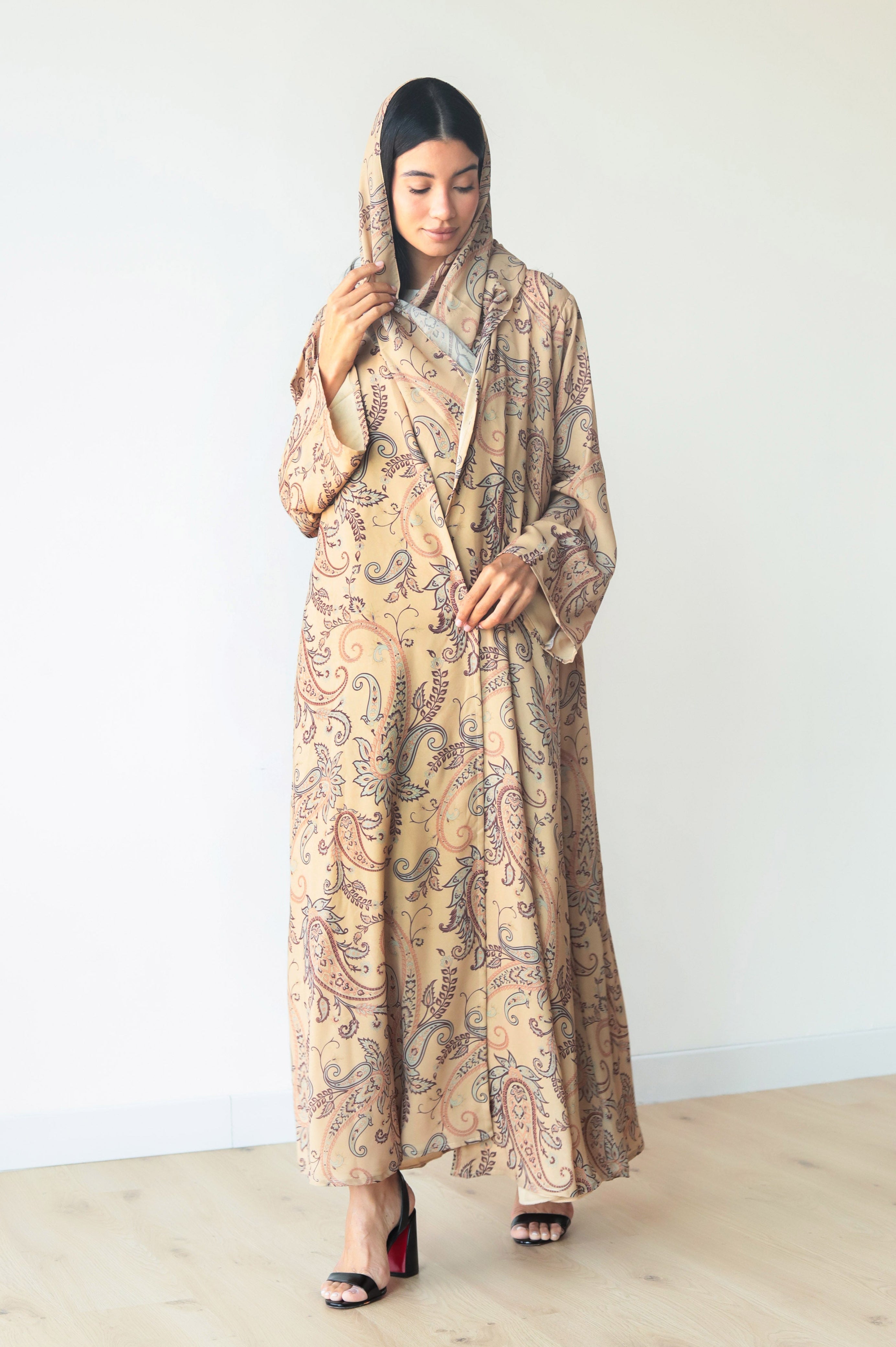 Basic Printed Paisley (Yellow Abaya) - BasicAbaya
