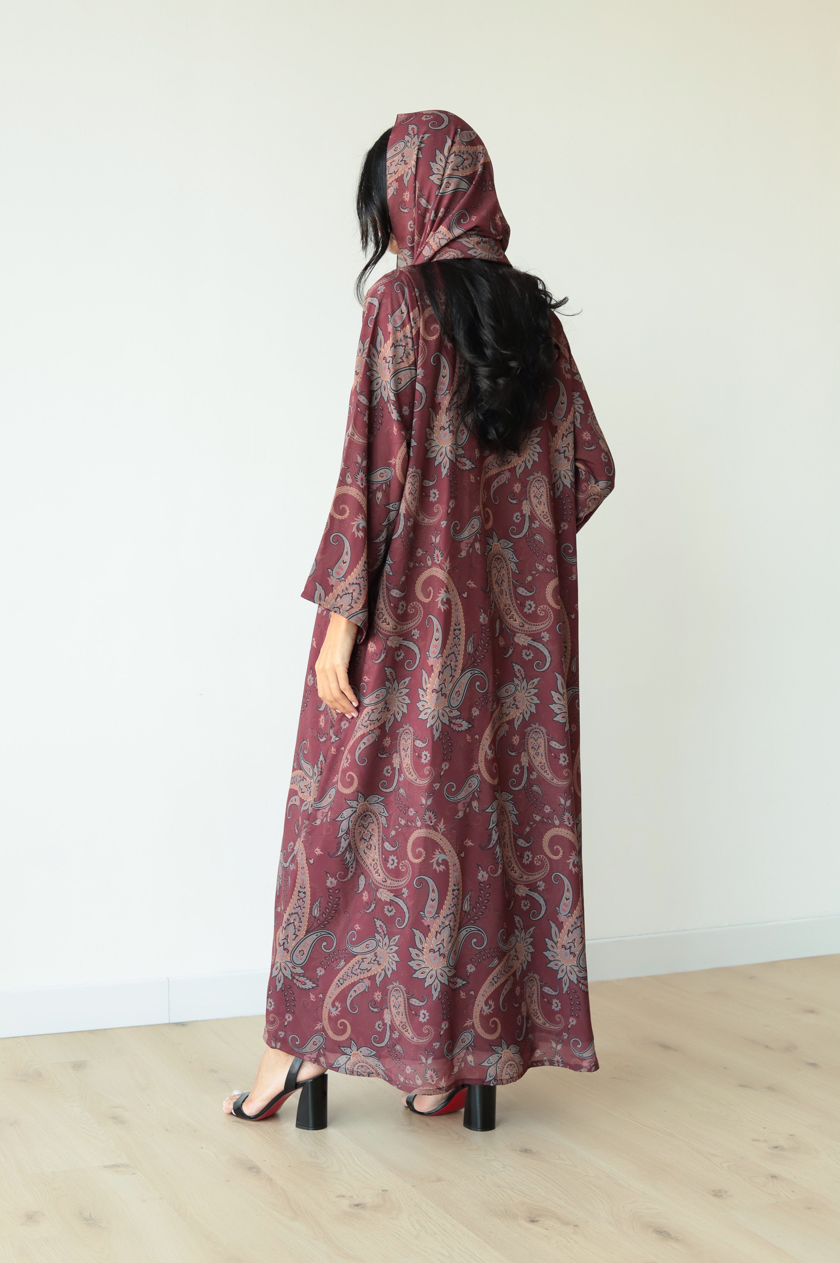 Basic Printed Paisley (Brown Abaya) - BasicAbaya