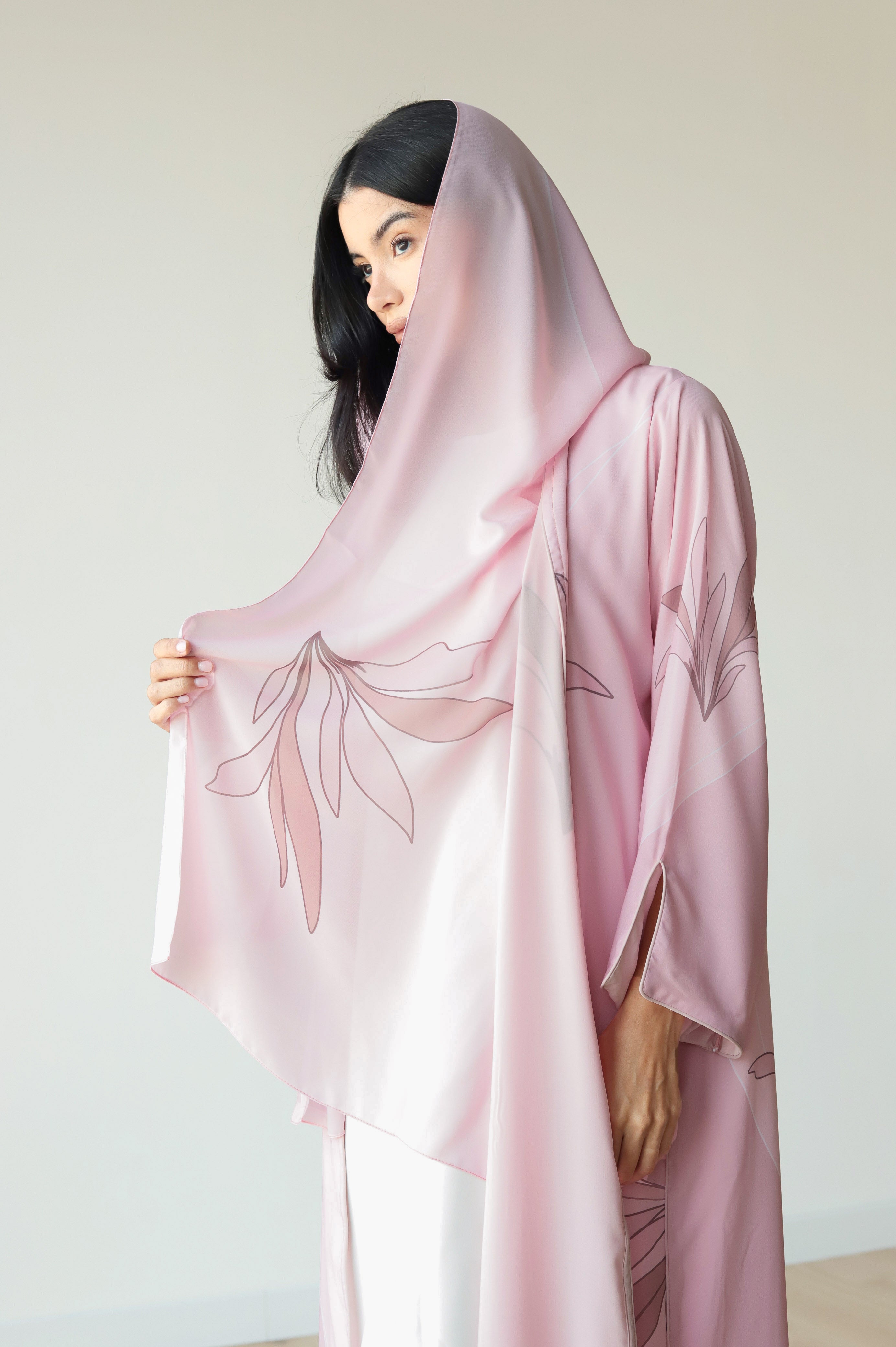 Basic Floral Piping (Pink Abaya) - BasicAbaya
