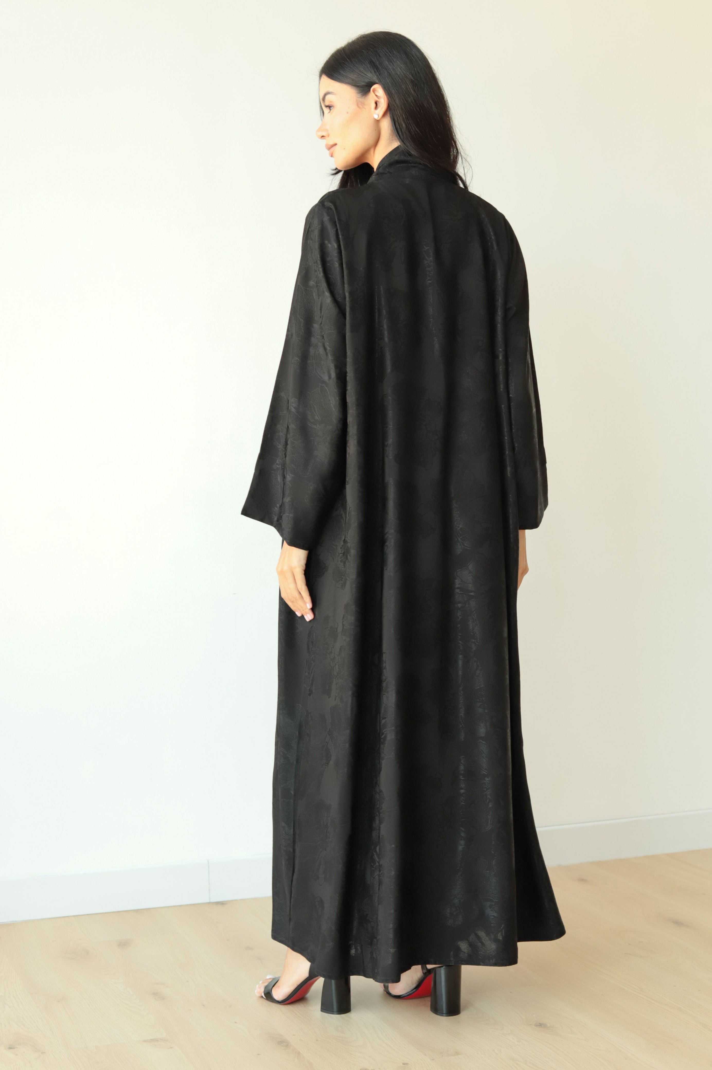 Basic Knots ( Black Abaya) - BasicAbaya
