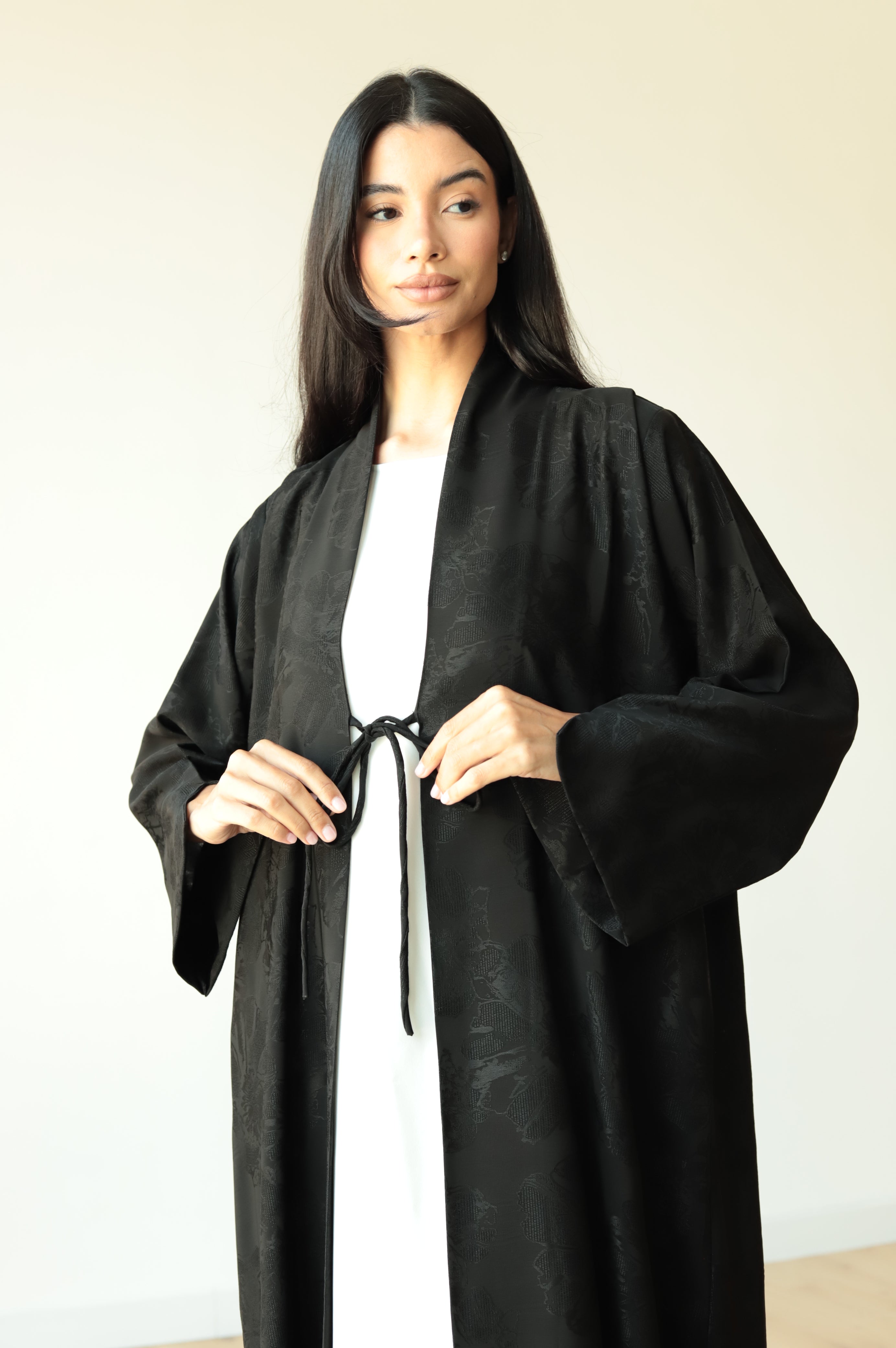 Basic Knots ( Black Abaya) - BasicAbaya